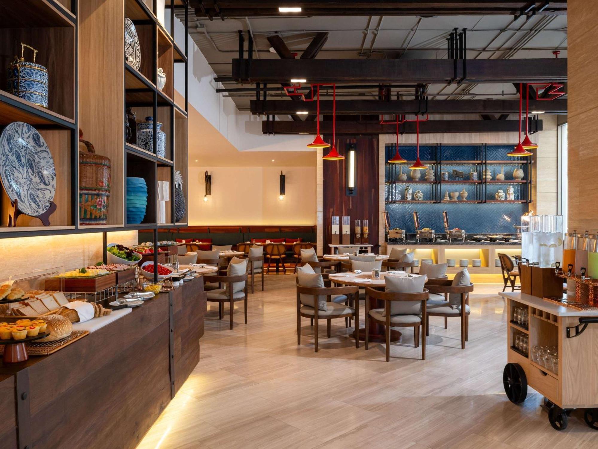 Hotel Mercure Surawong Bangkok