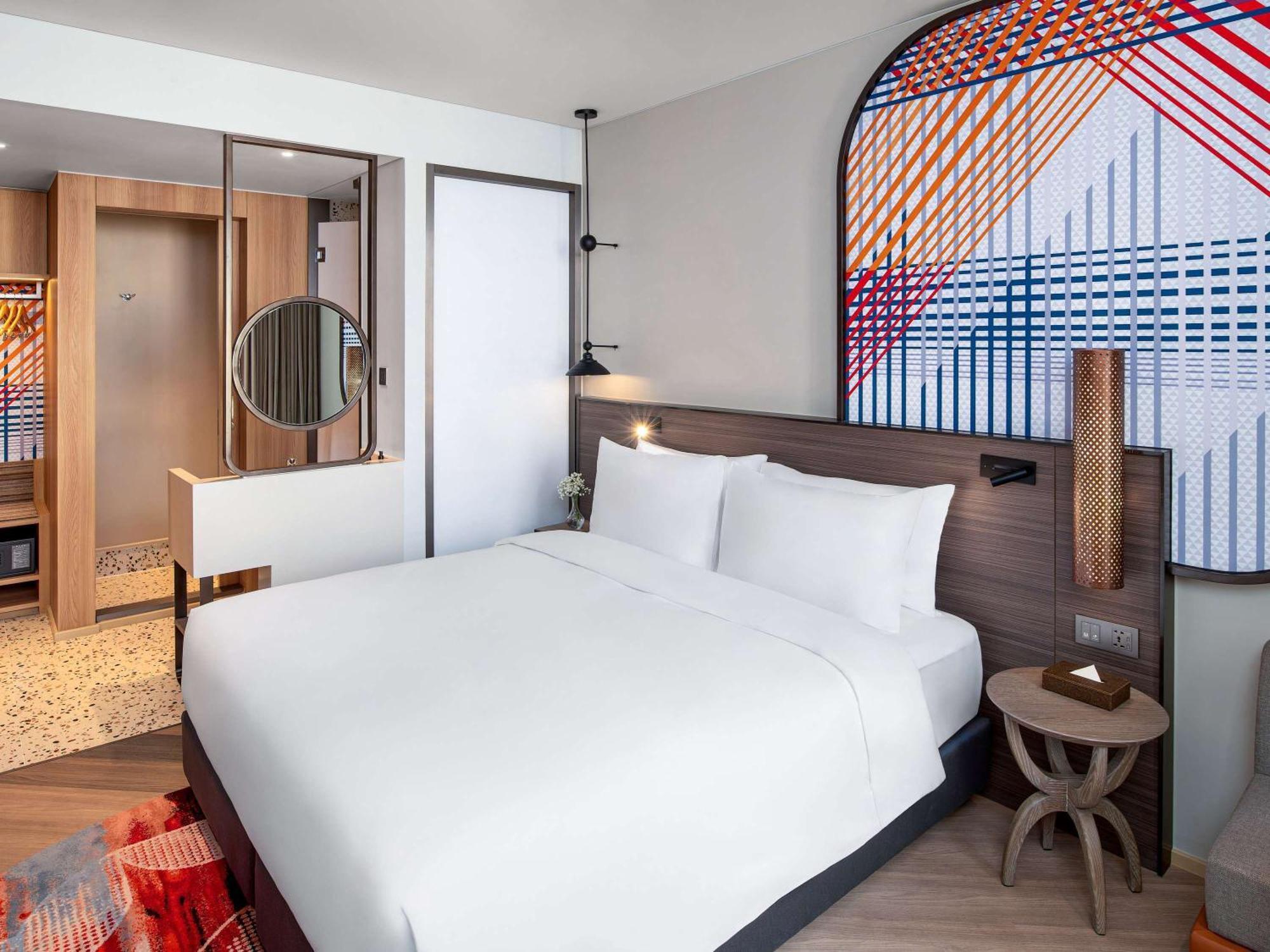 Mercure Surawong 4* Bangkok