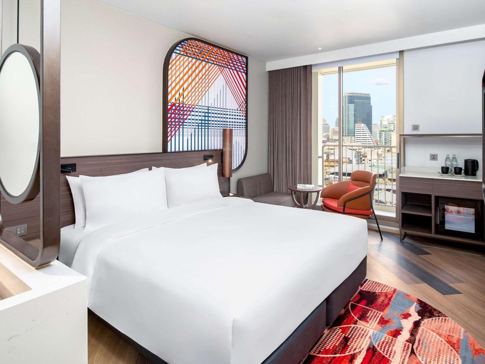 Mercure Surawong Hotel