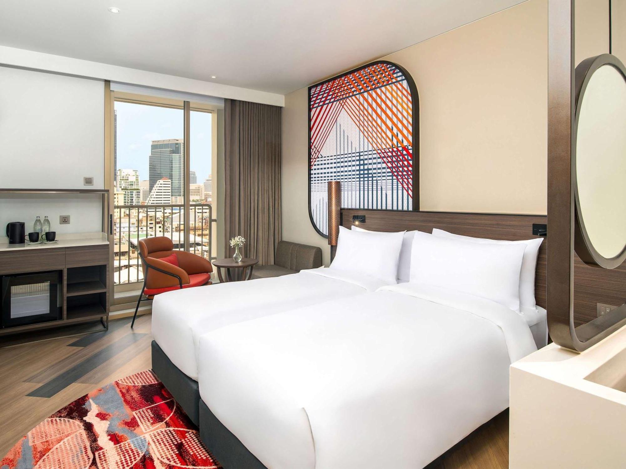 Mercure Surawong Hotel