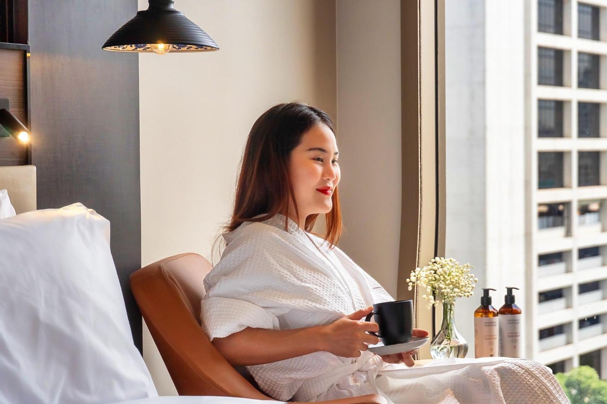 Mercure Surawong Hotel 4*