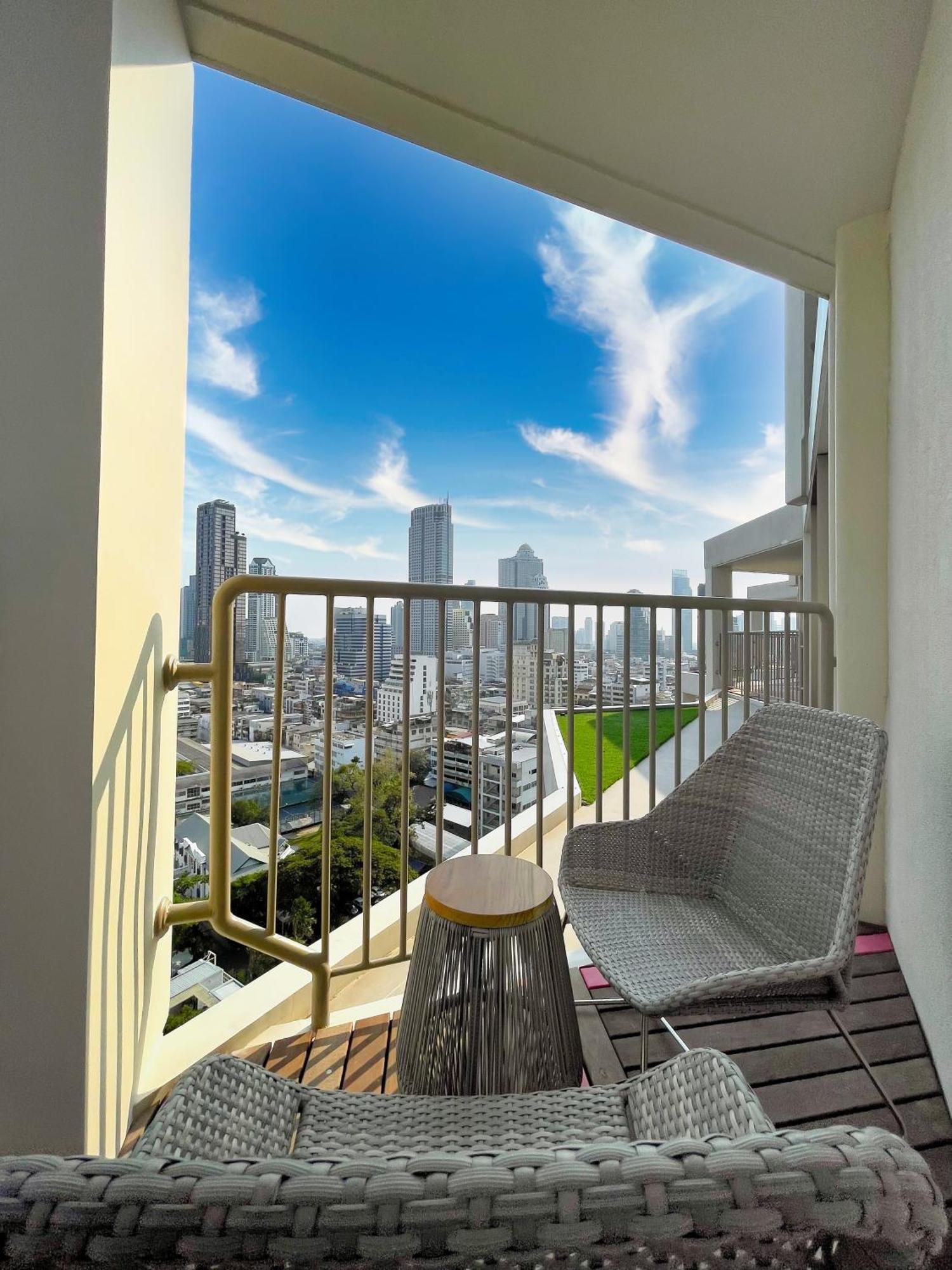 Mercure Surawong Bangkok
