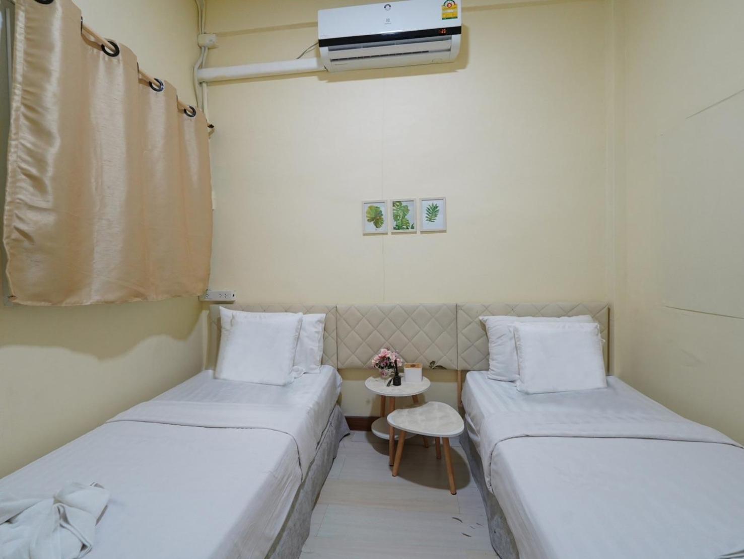 Ez Sleep @ Ratchada 19 Hostel *