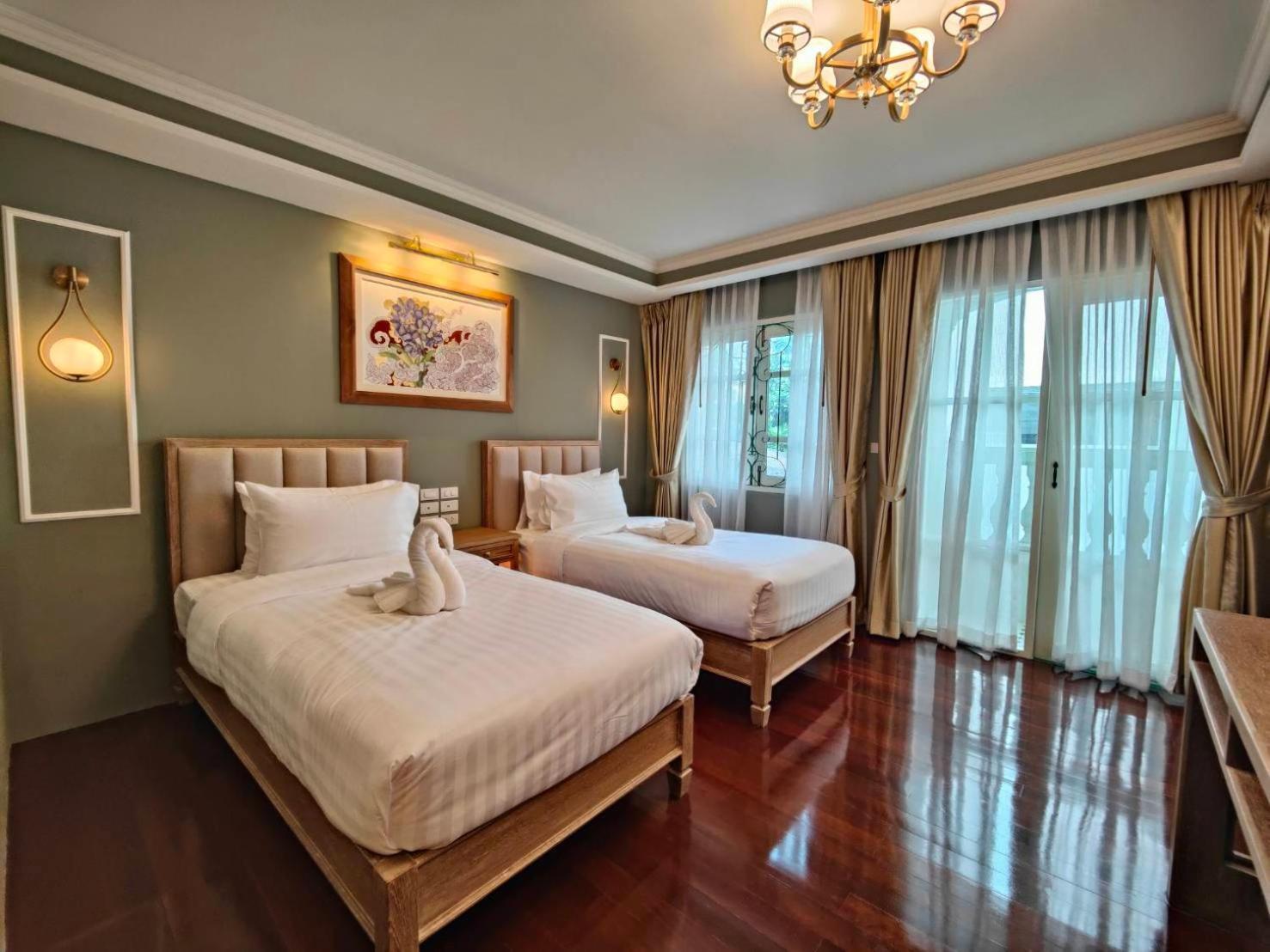Siri Grand Hotel Bangkok
