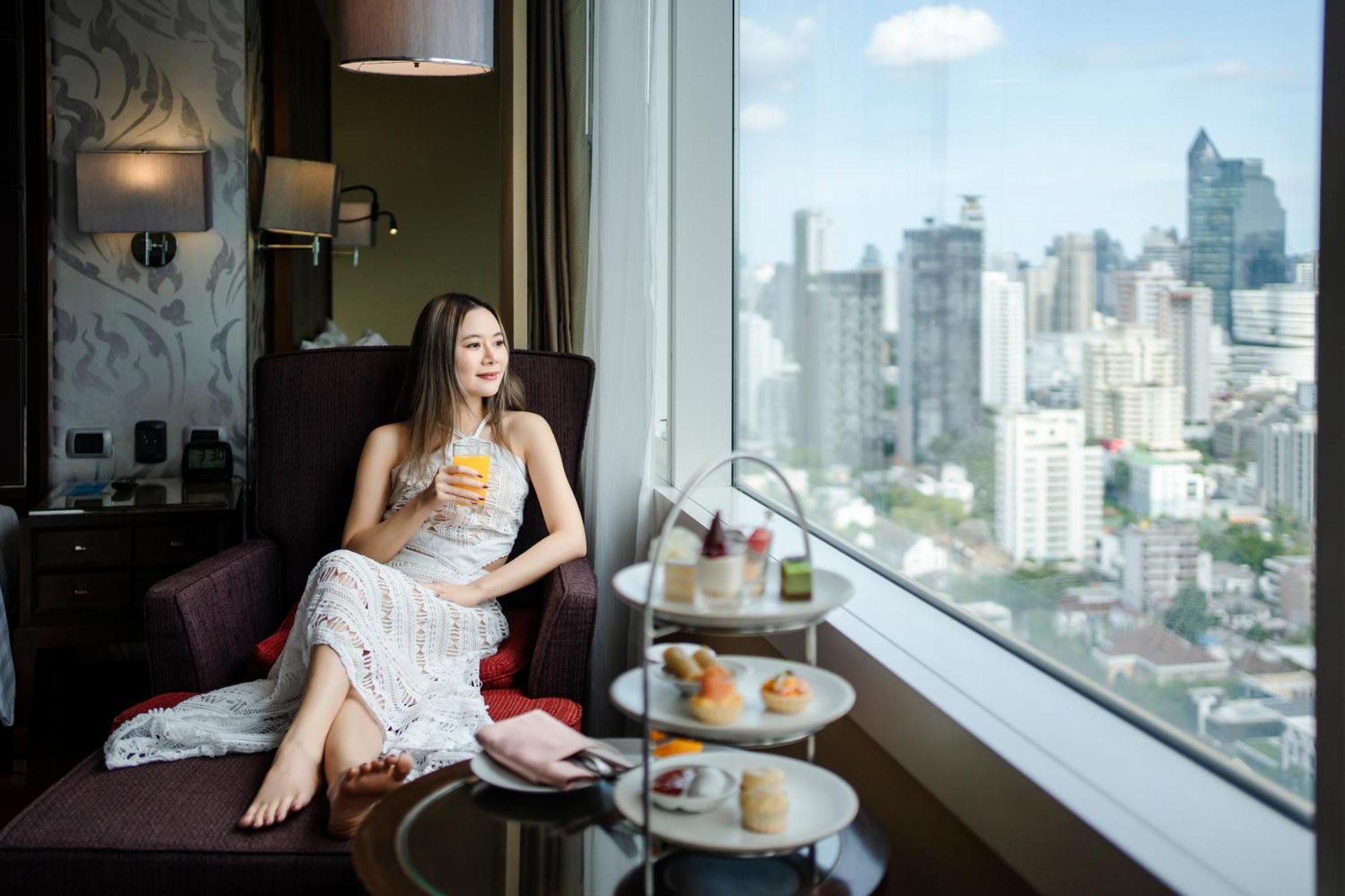 Hilton Grande Asoke 5*
