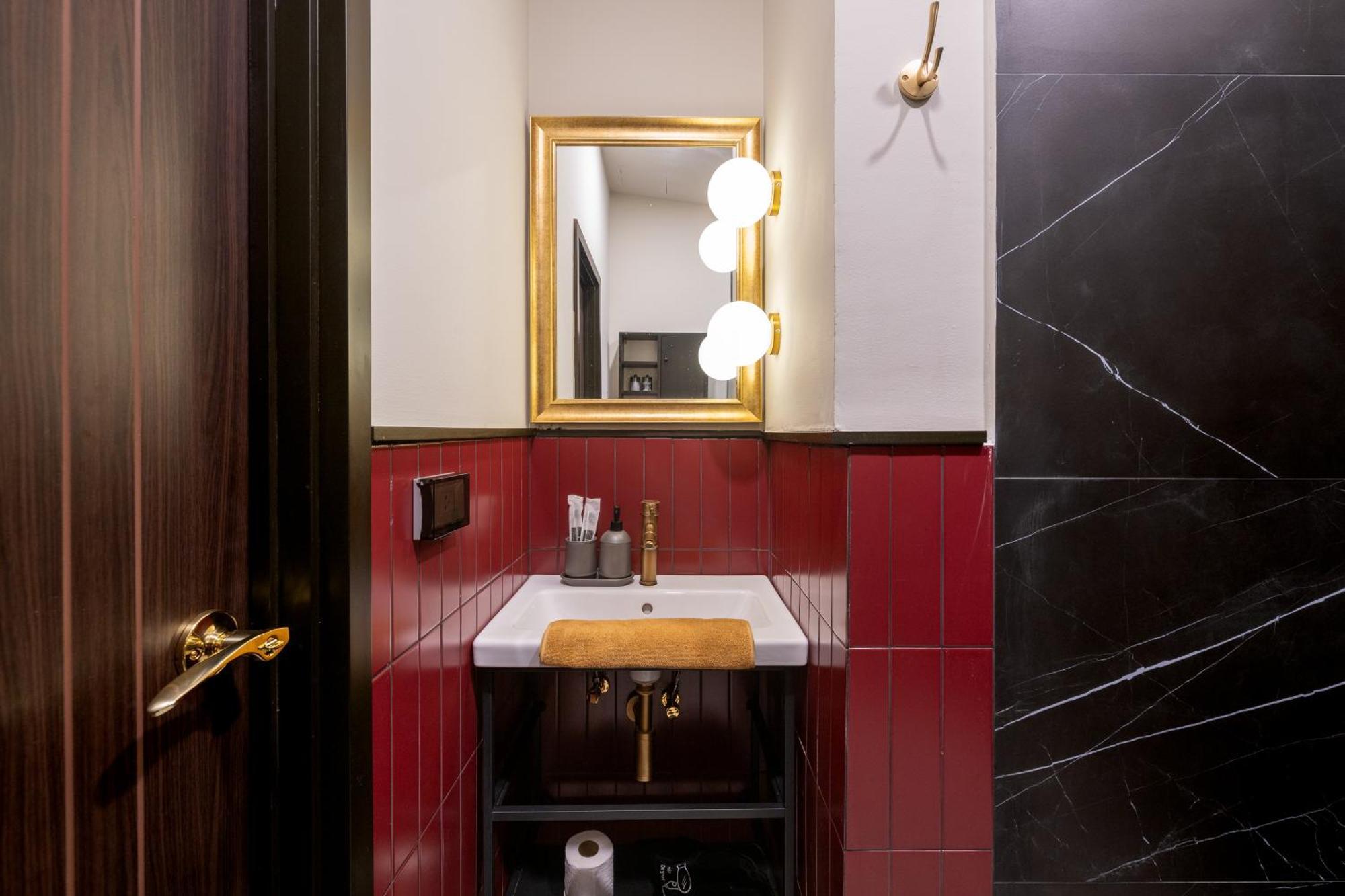 Boutique Hotel Axis Bangkok *