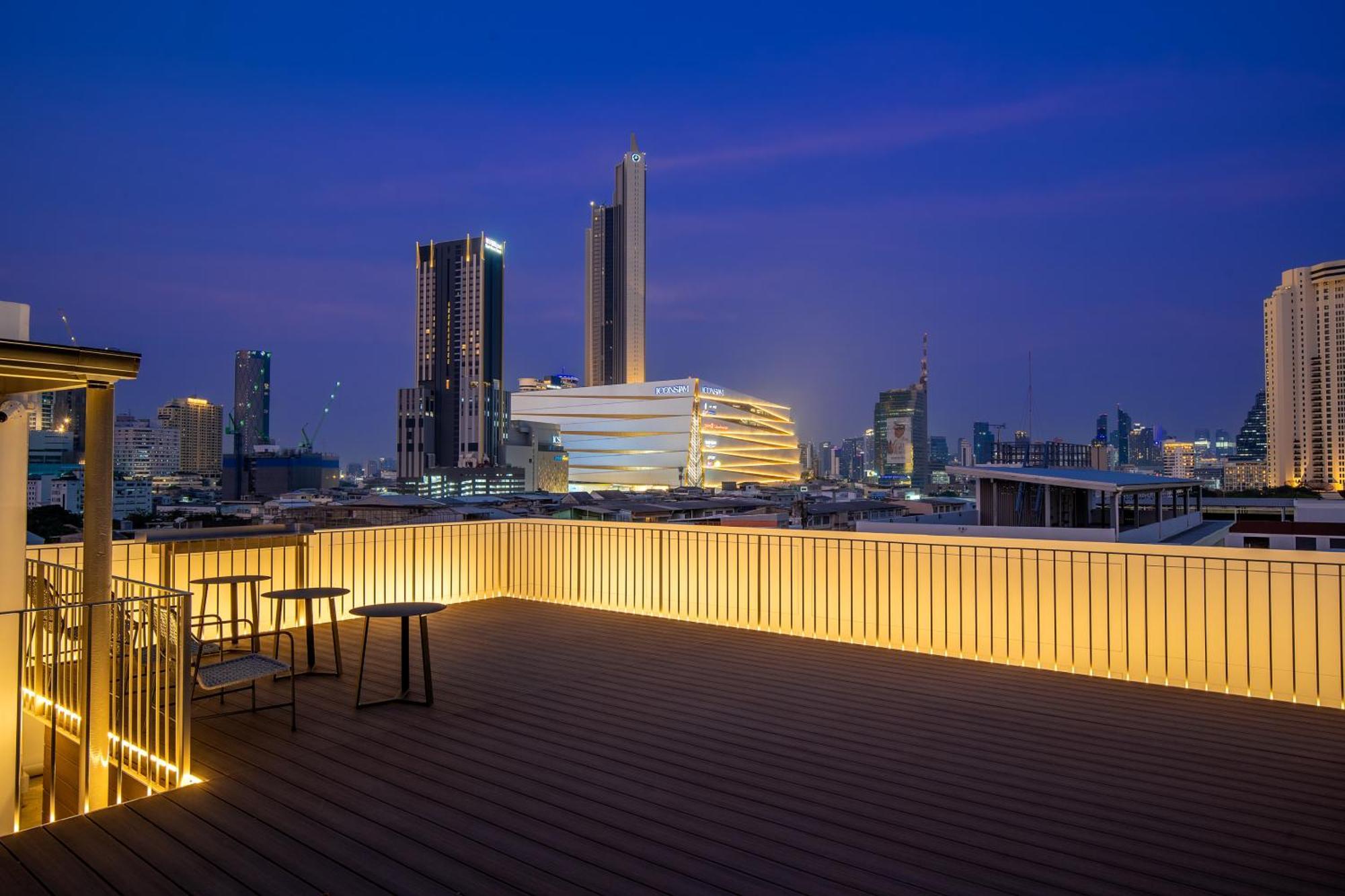 Saan Sathorn Hotel 4*