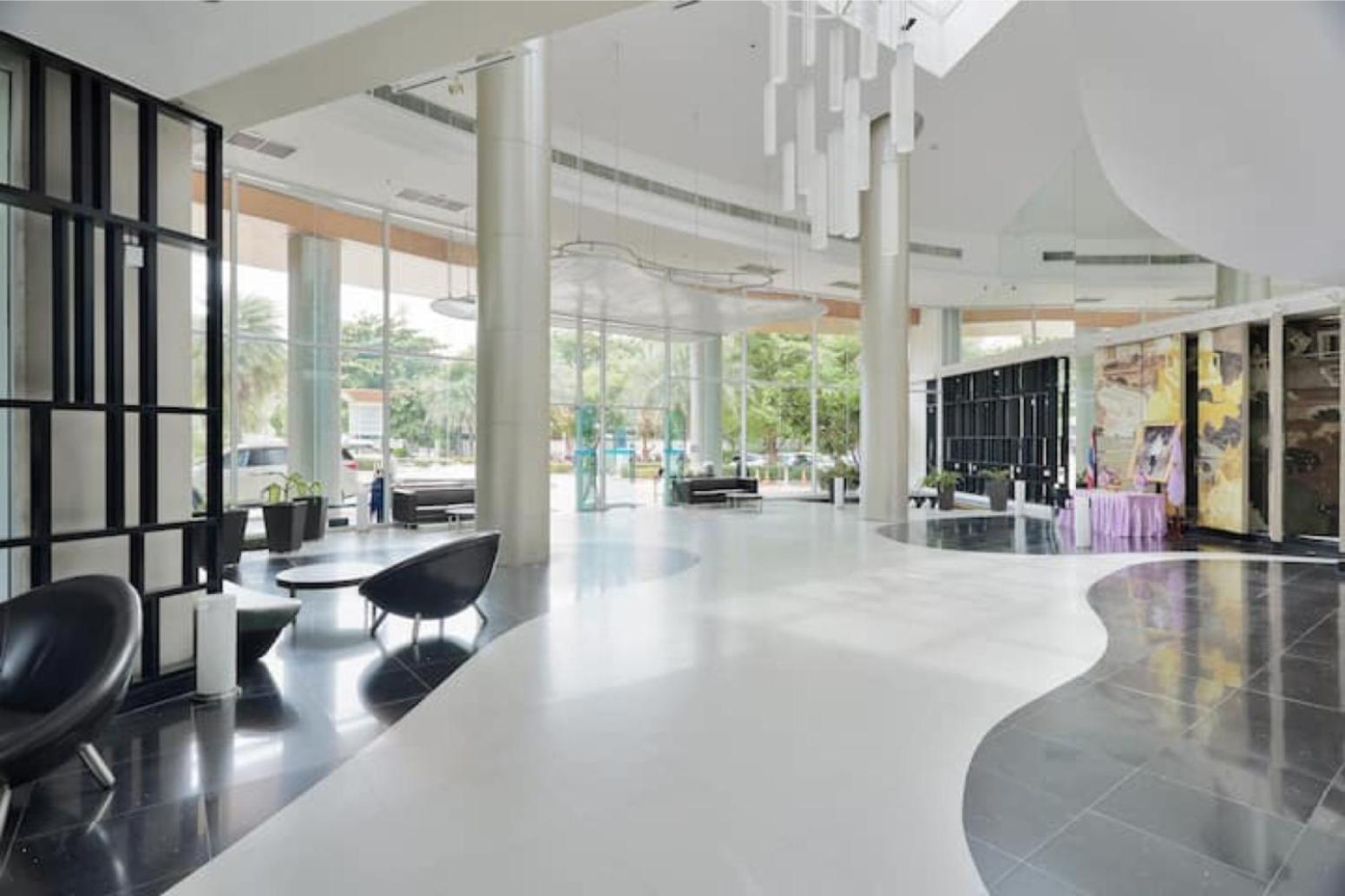 Apartment Superbe 2 Chb Avec Vue Sur Riviere, Gym Et Piscine Bangkok