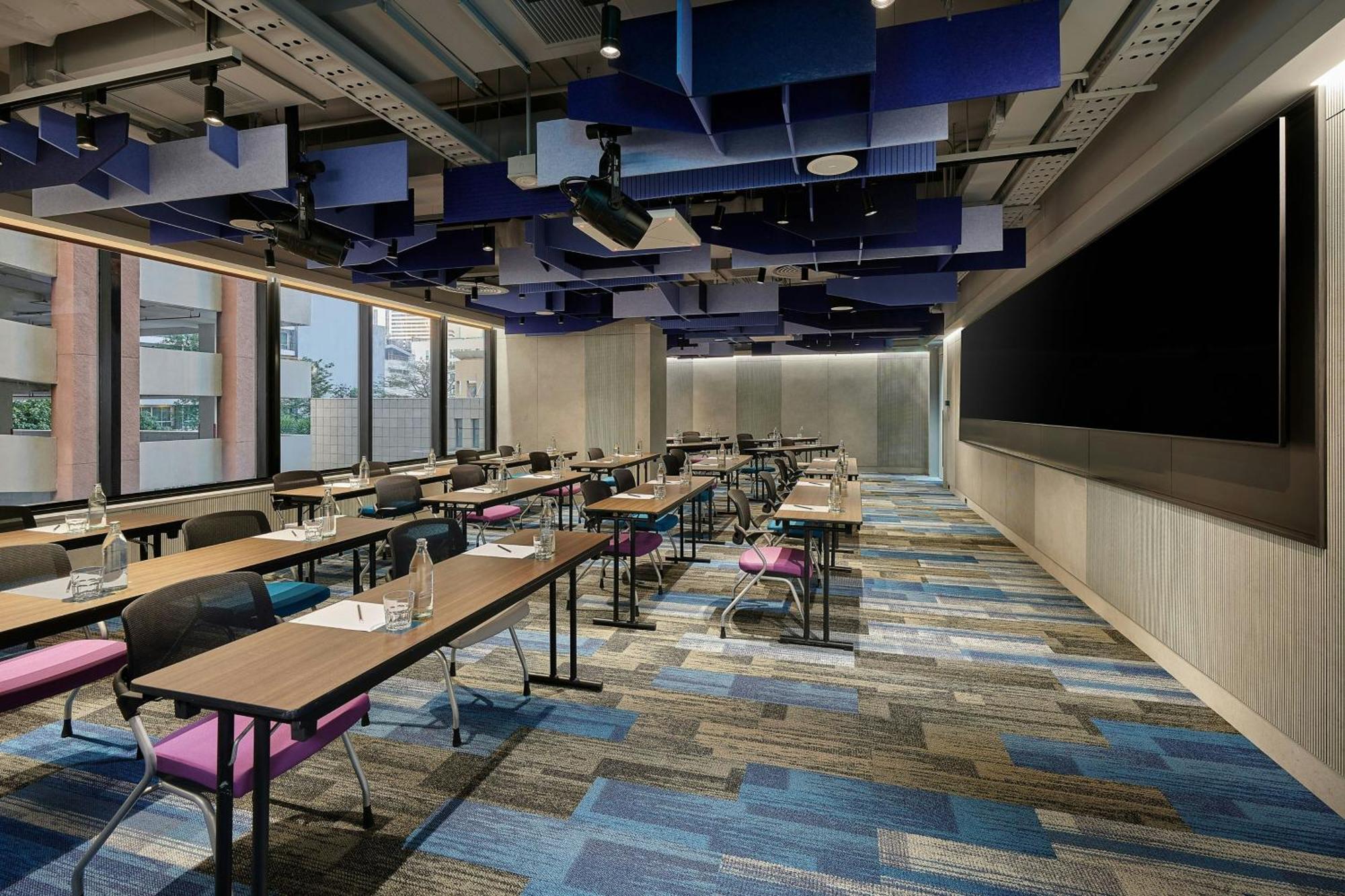 Aloft - Sukhumvit 11 Hotel