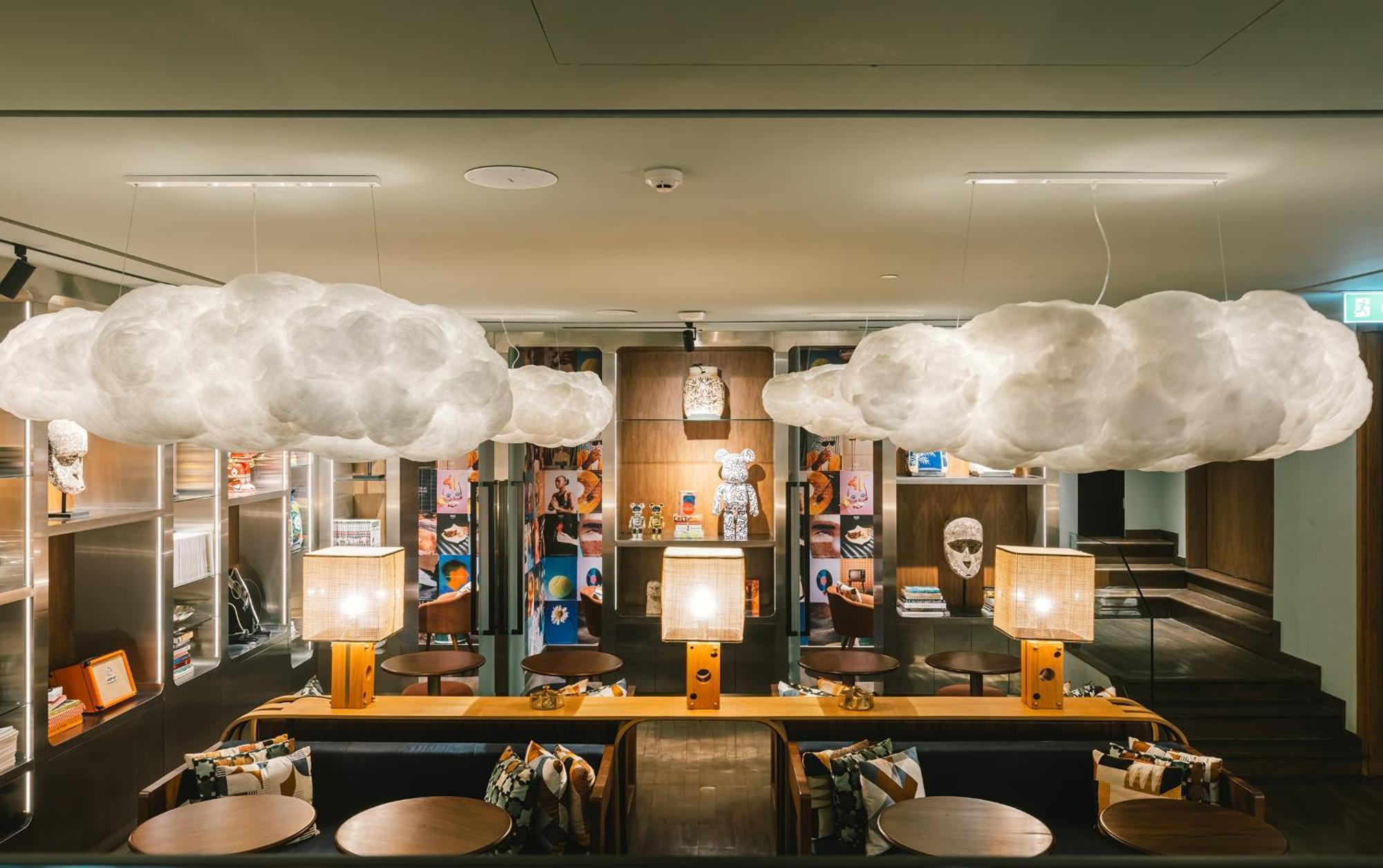 Hotel Public House Bangkok, A Member Of Design Bangkok