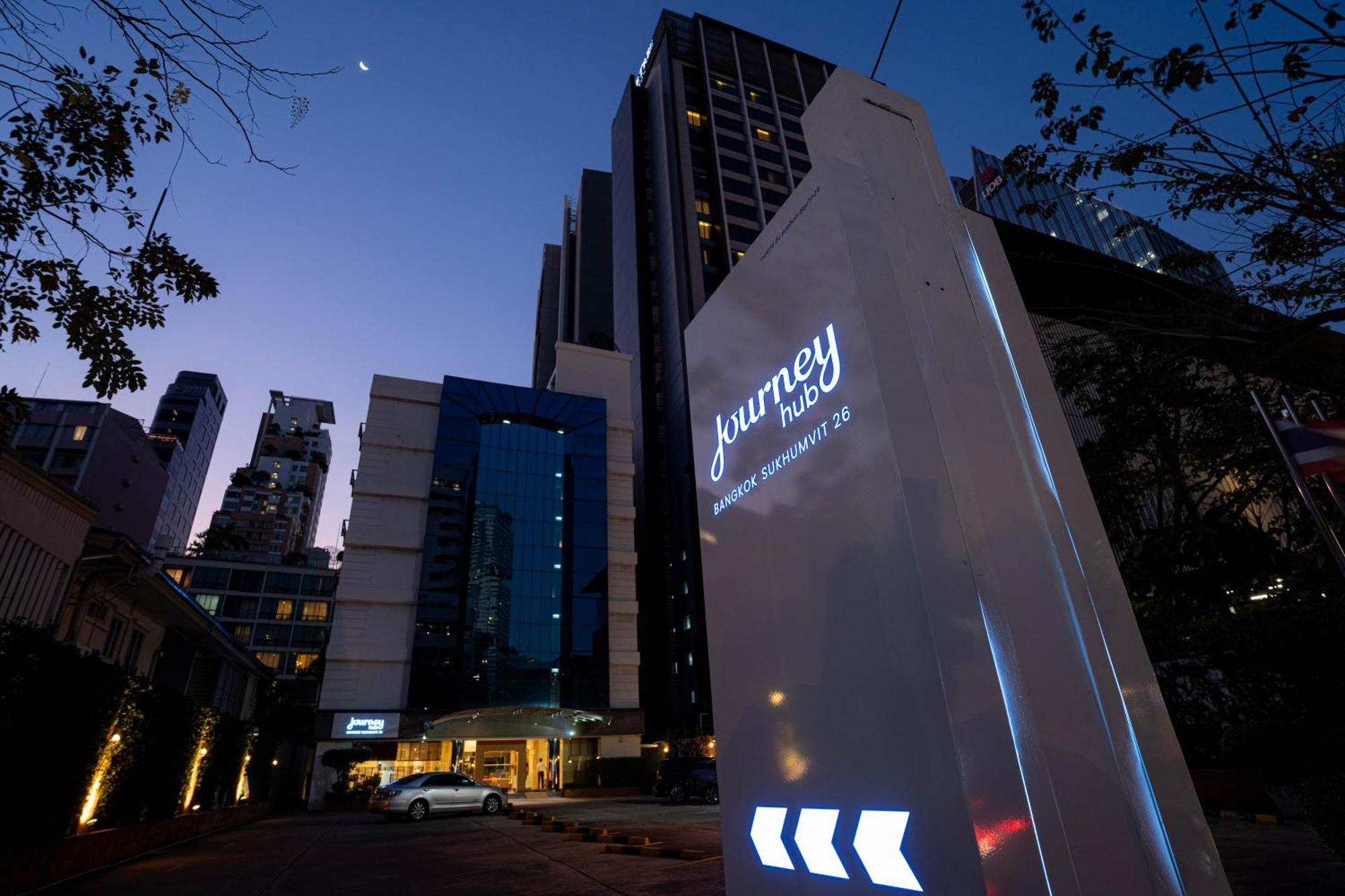 Hotel Journeyhub Sukhumvit 26, - Formerly St Bangkok