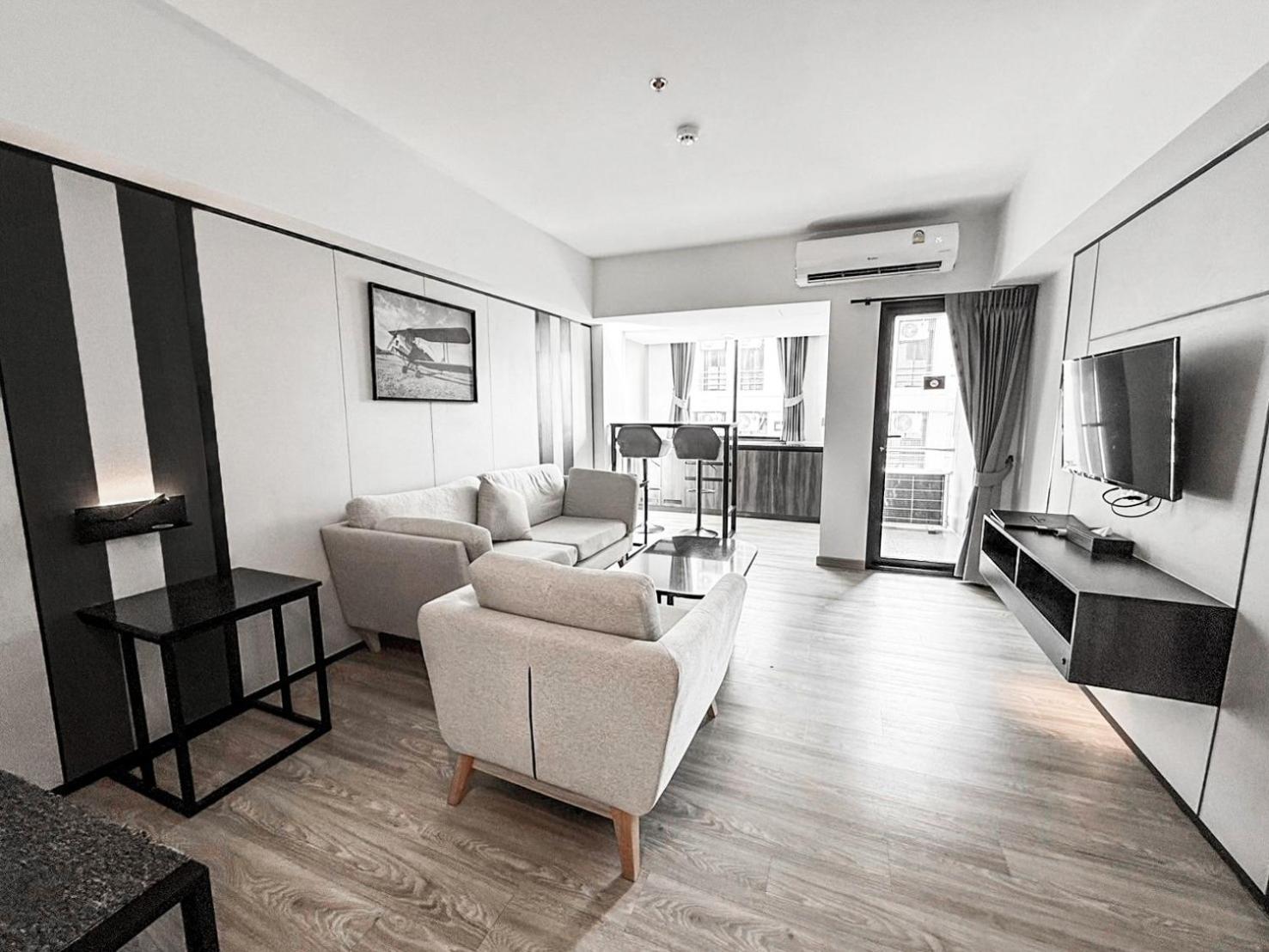 12 The At Don Mueang Airport Hotel 4*