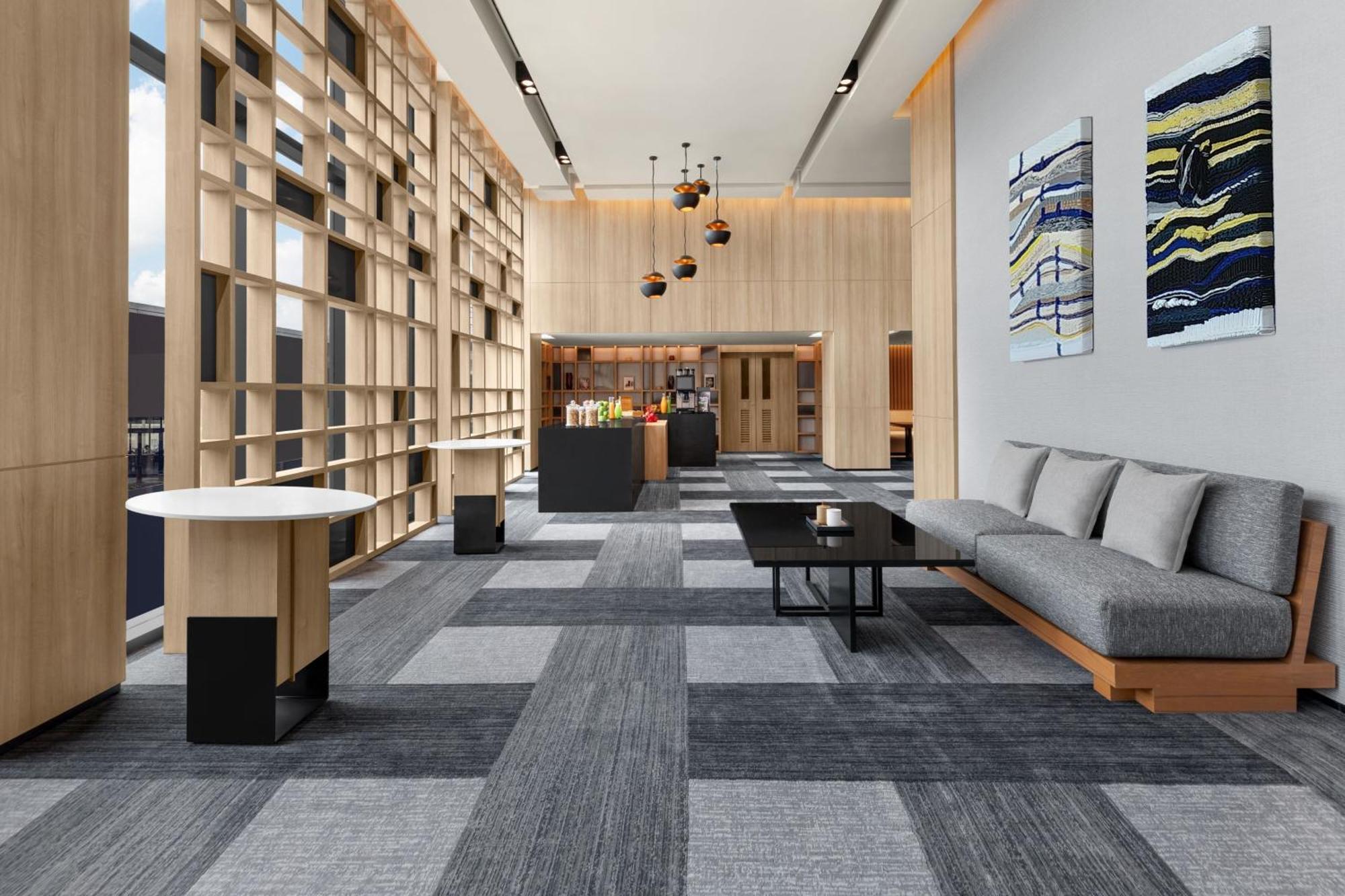 Hotel Courtyard By Marriott Suvarnabhumi Airport Bangkok