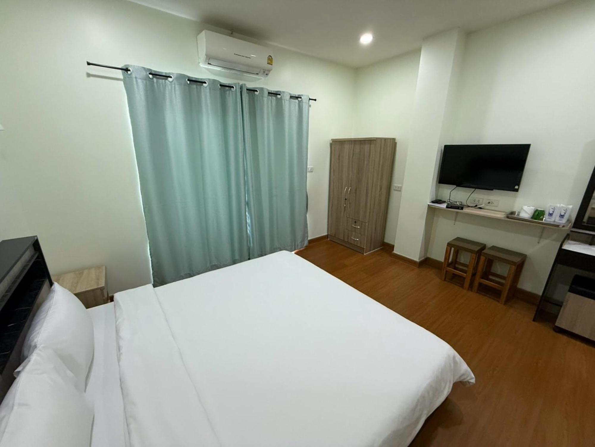 Hotel The Burapa Bangkok