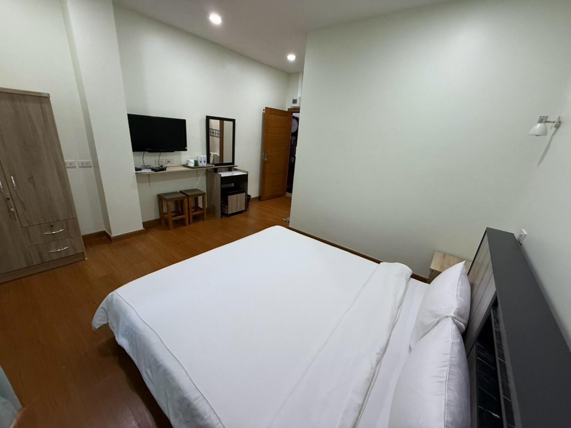 The Burapa Hotel