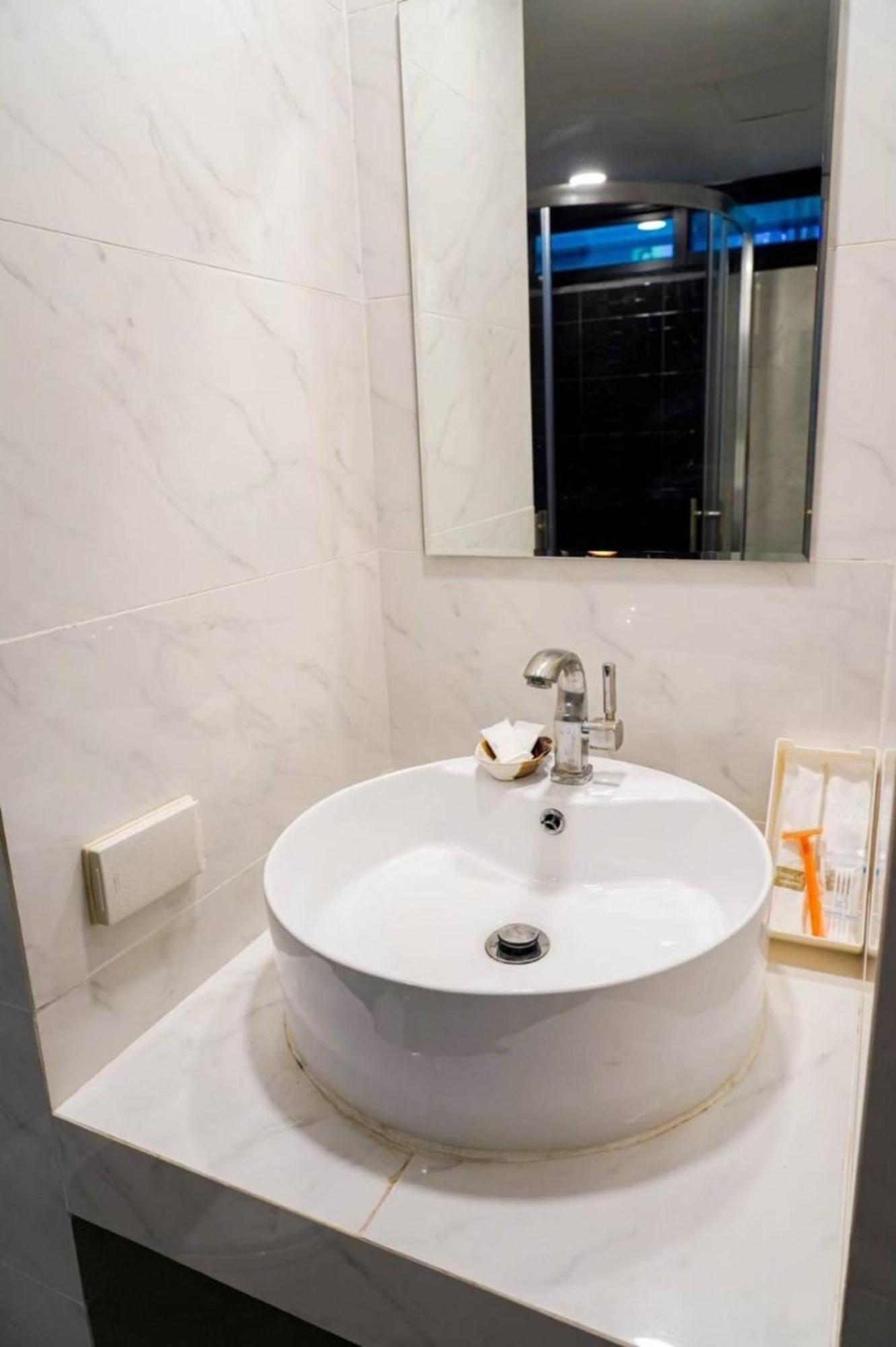 Hotel Bnb98 Silom
