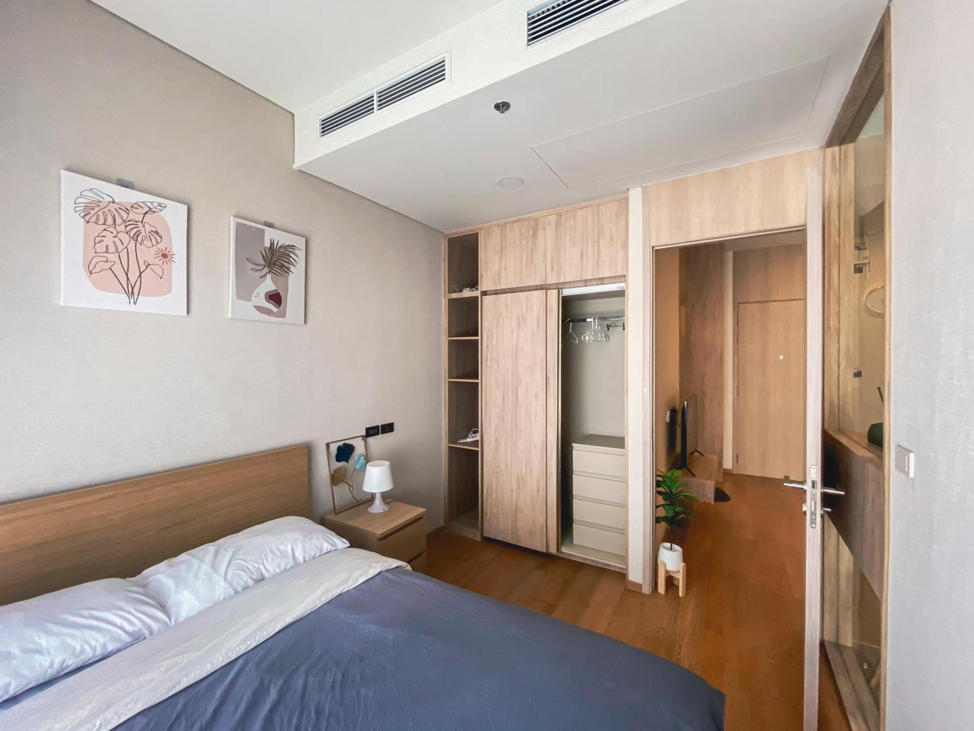 Stylish 1br By Bts Ekkamai - Infinity Pool & Gym Apartment *