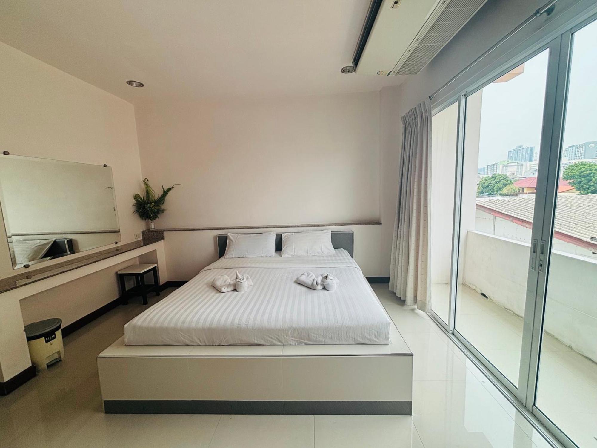 Ree- Riverside,rama 3 2*