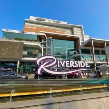 Hotel Ree- Riverside,rama 3