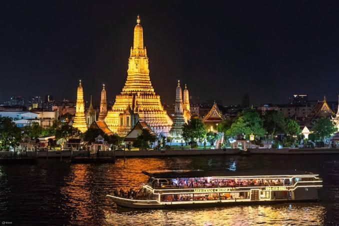 Ree- Riverside,rama 3