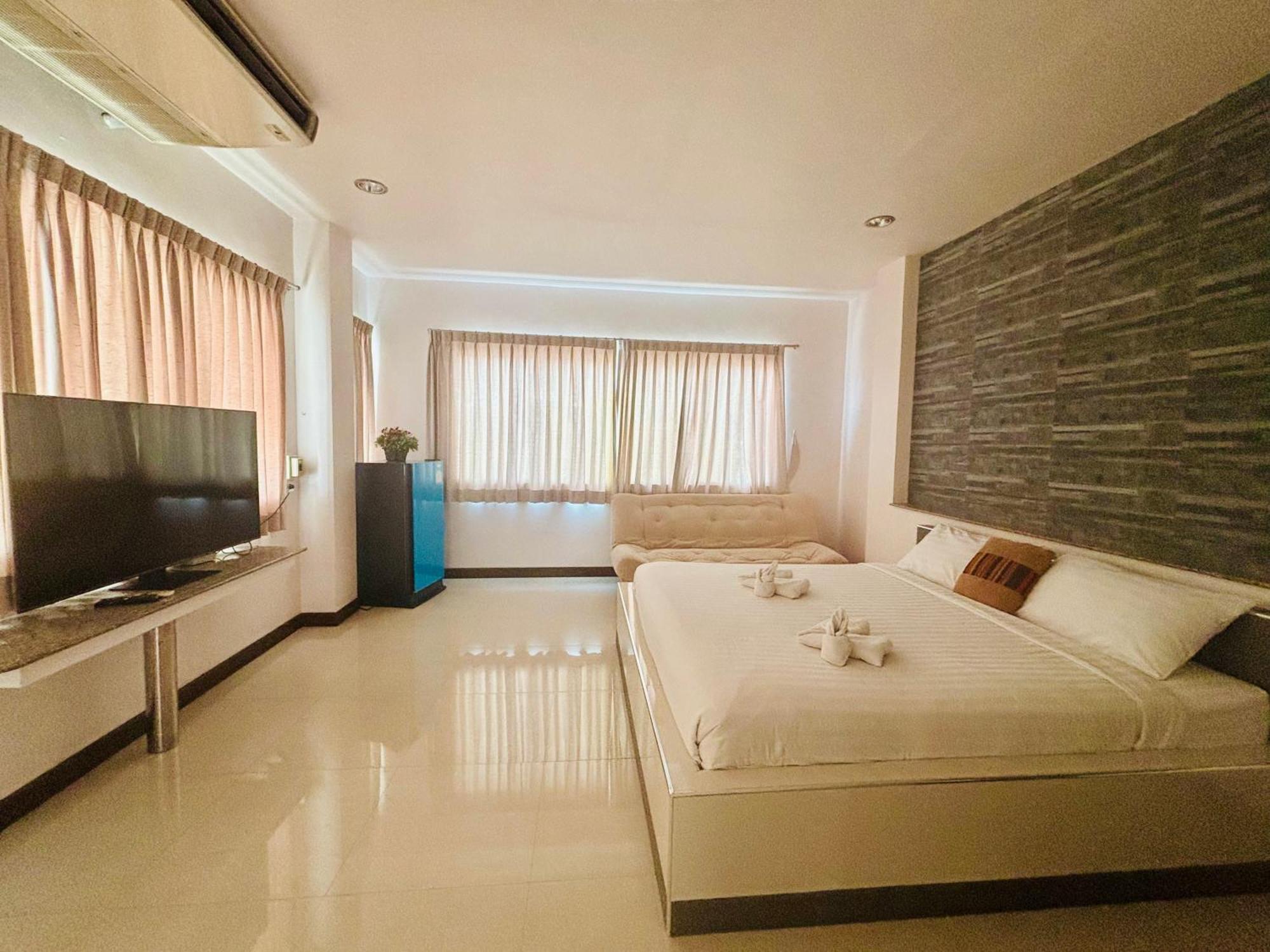 Ree- Riverside,rama 3 Hotel Bangkok