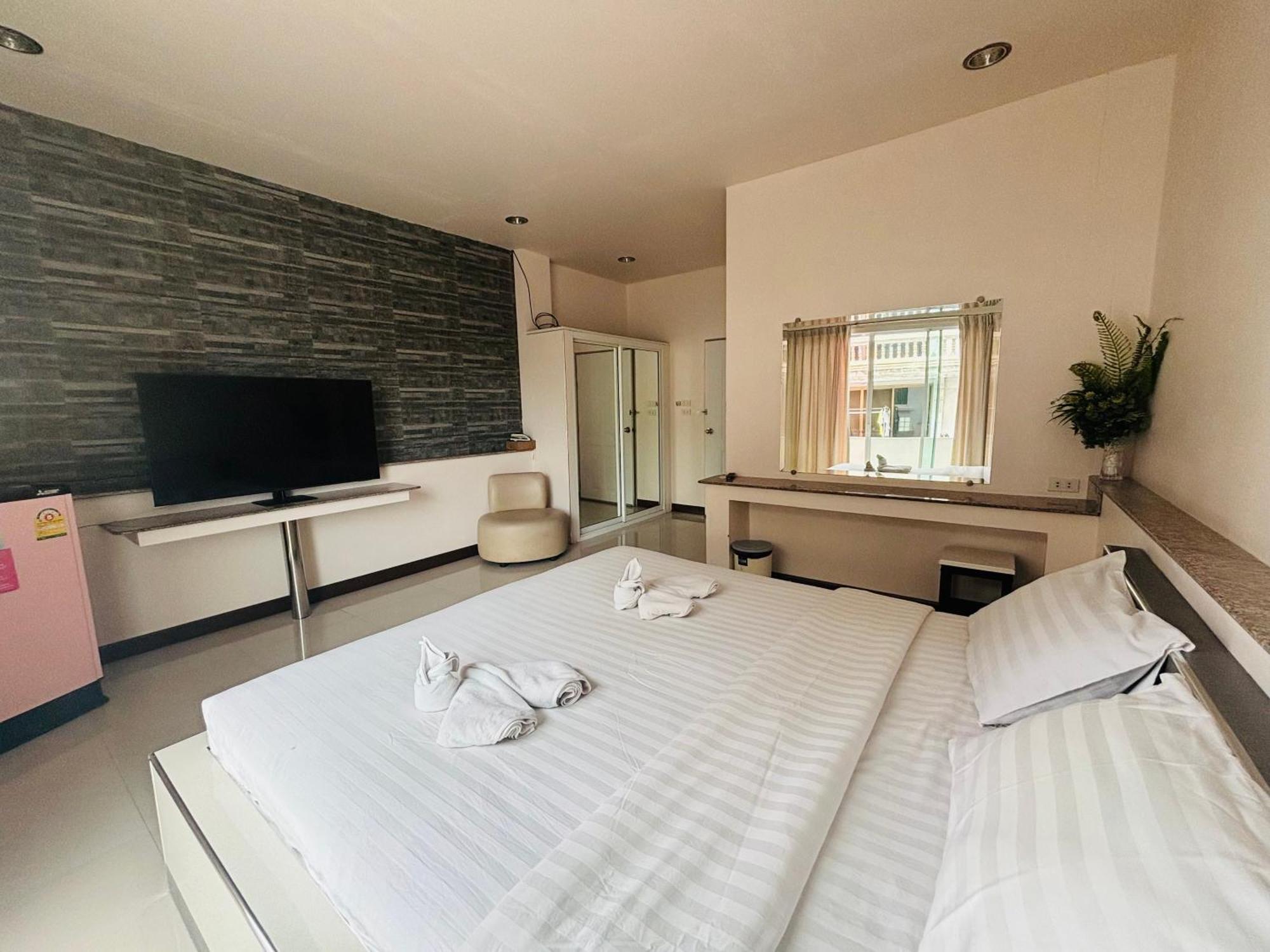 Ree- Riverside,rama 3 Hotel 2*
