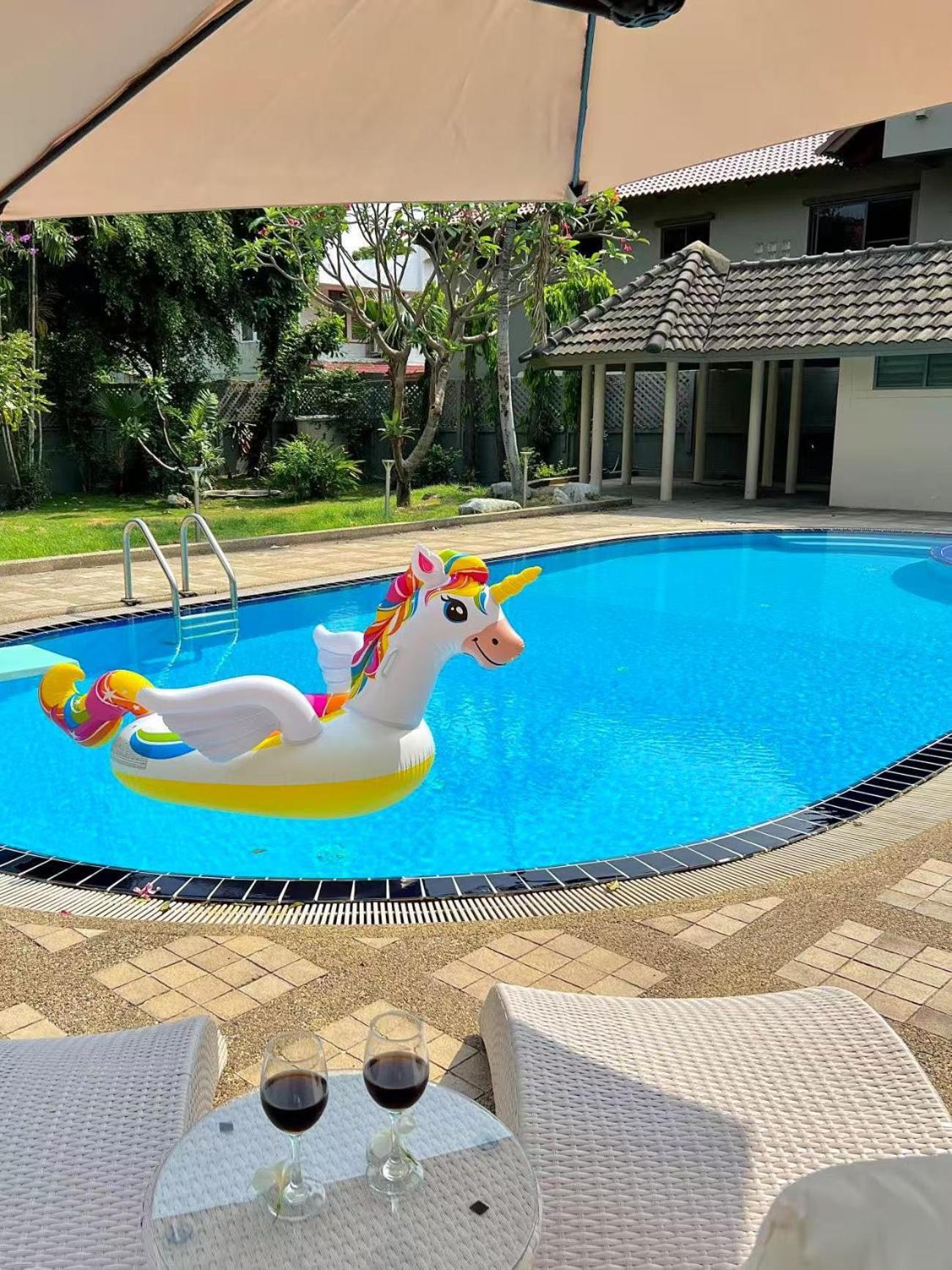 5br With Private Pool Sukhumvit 10mins Bts Villa