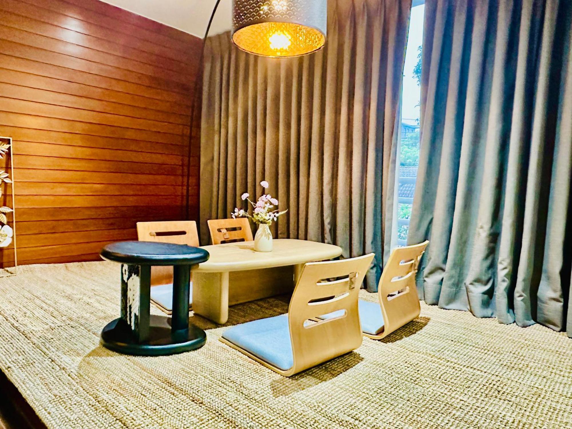 5br With Private Pool Sukhumvit 10mins Bts Villa Bangkok