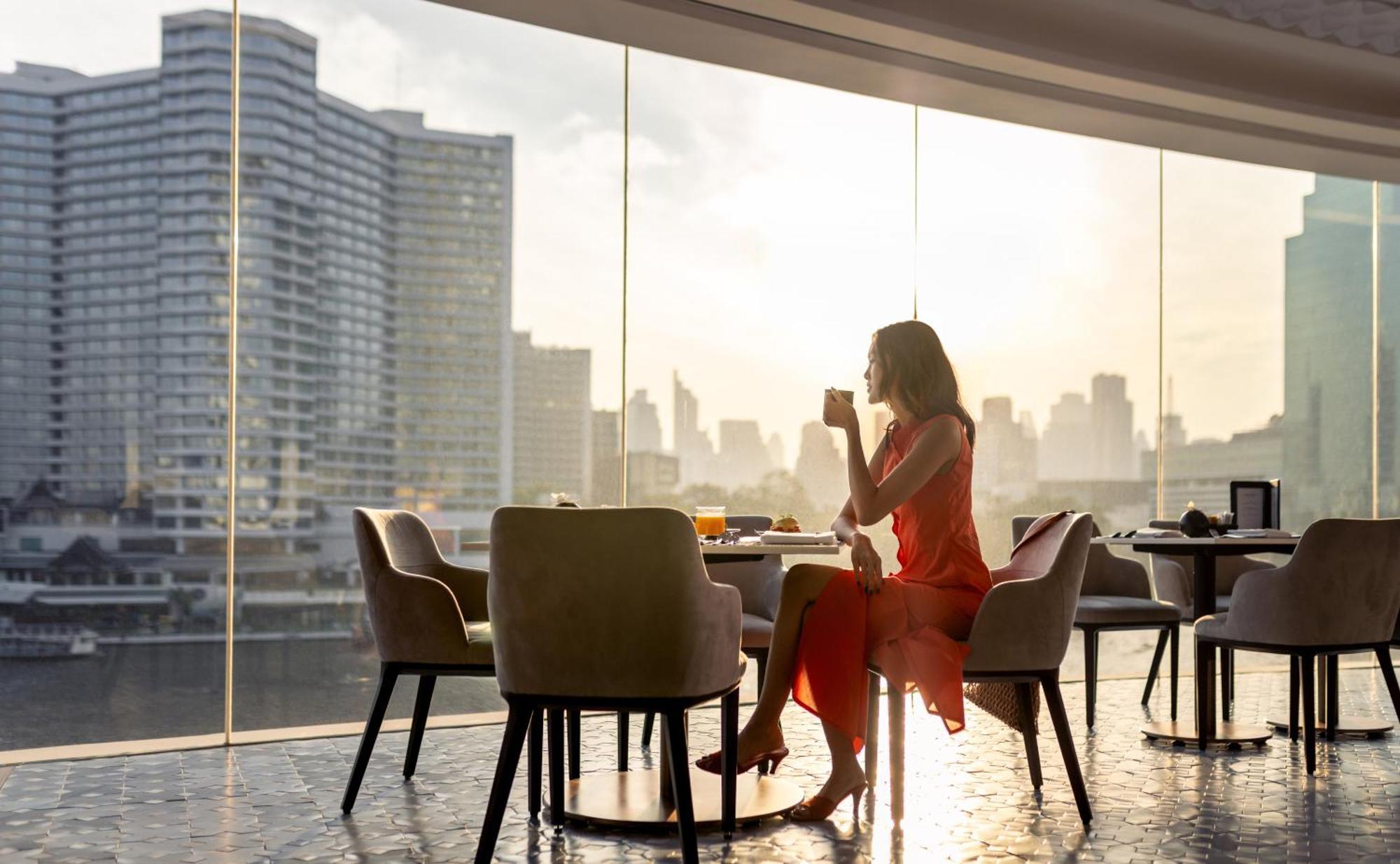 Millennium Hilton 5*