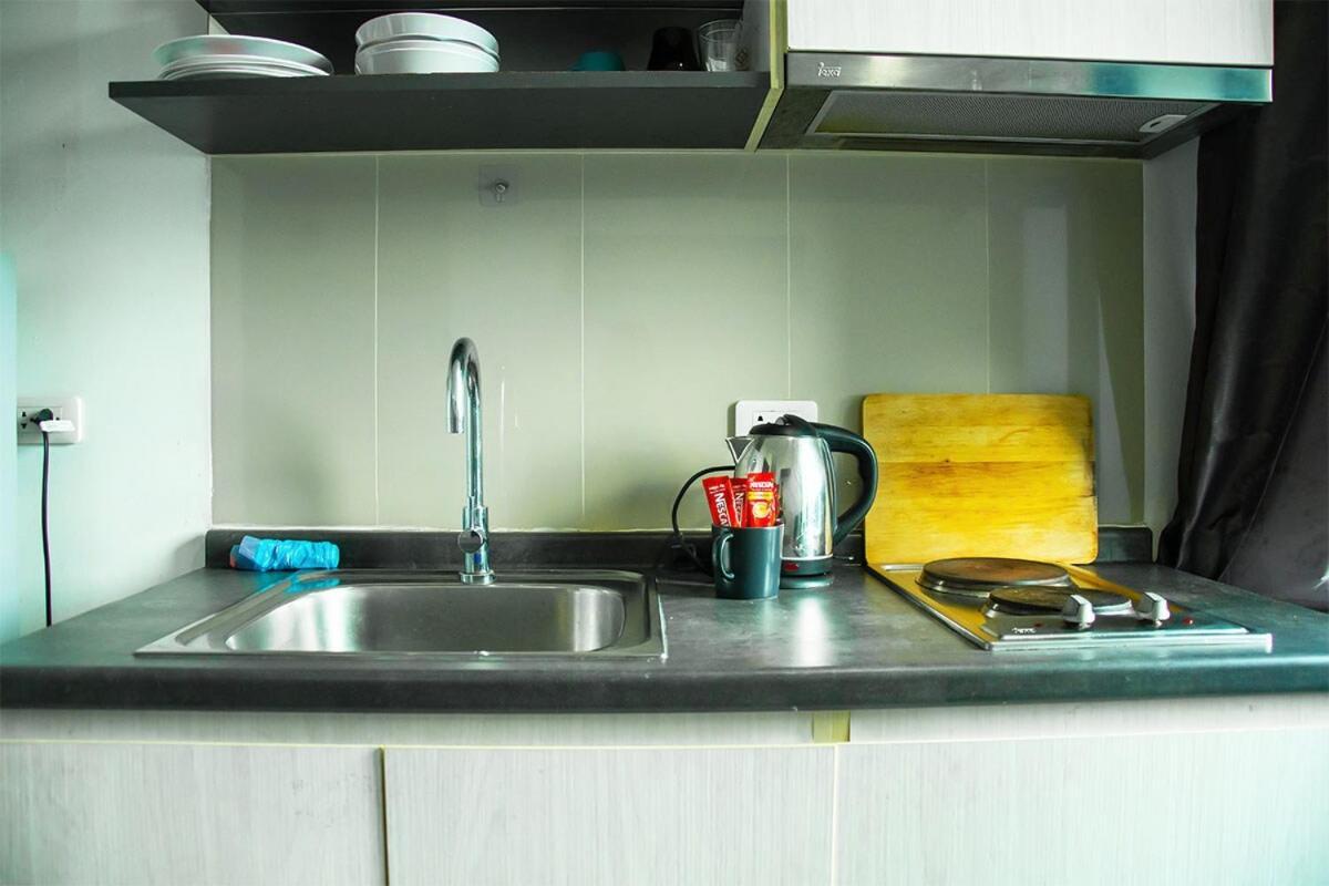 Prime Sukhumvit 77 With Pool & Gym * Bangkok