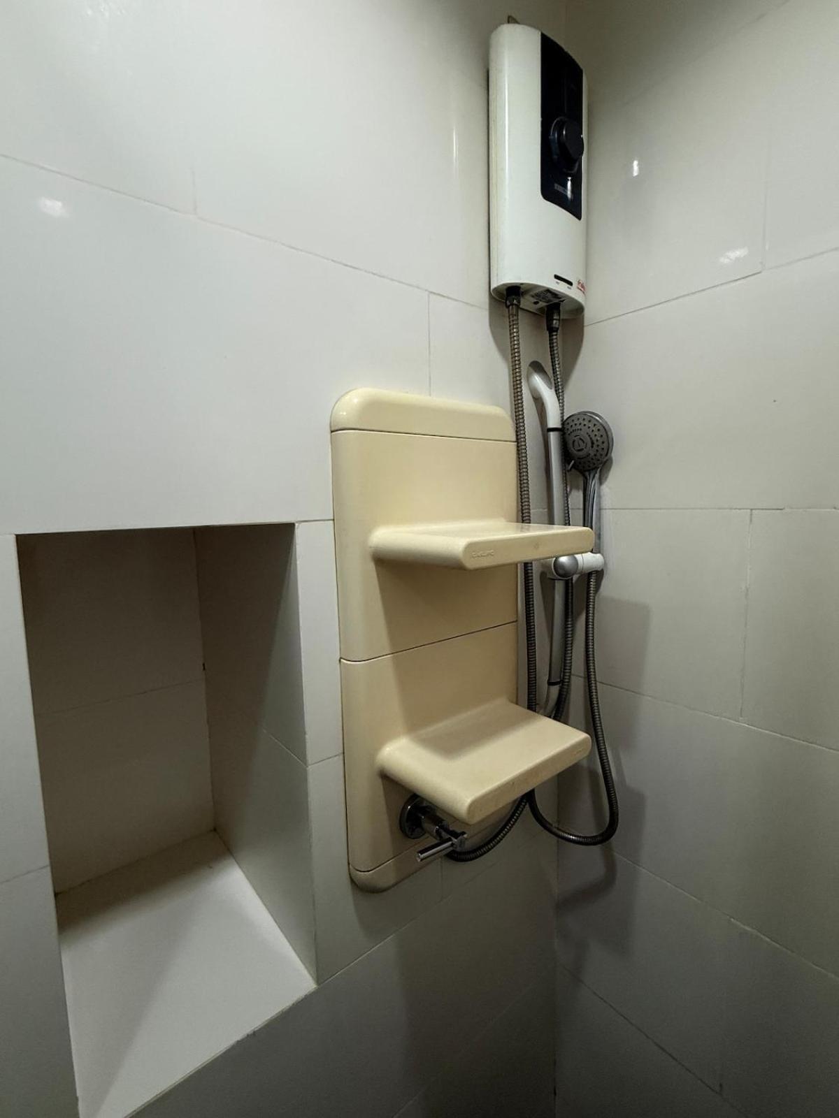 Prime Sukhumvit 77 With Pool & Gym Apartment Bangkok