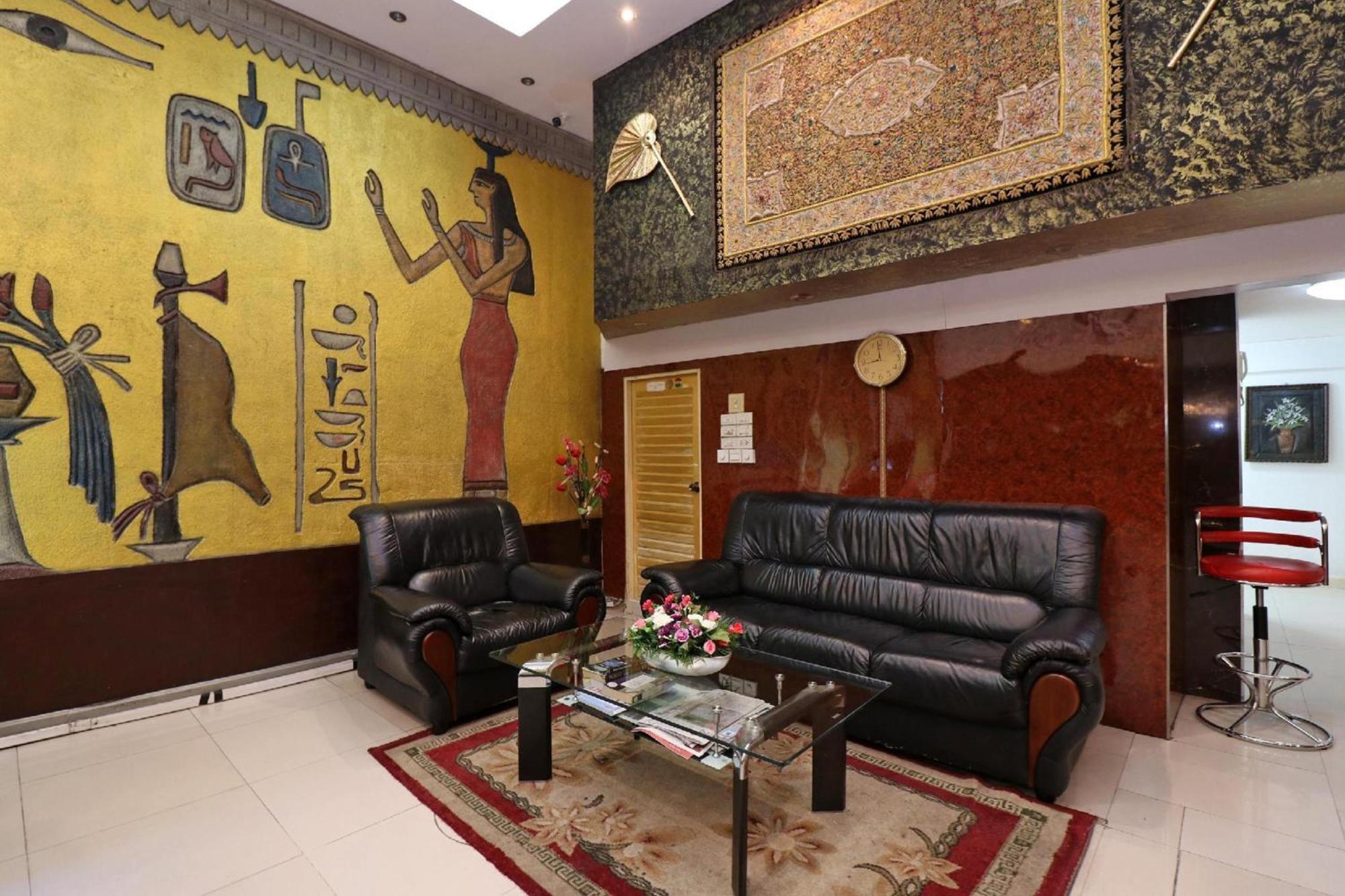 Diamond Silom Hotel 3*