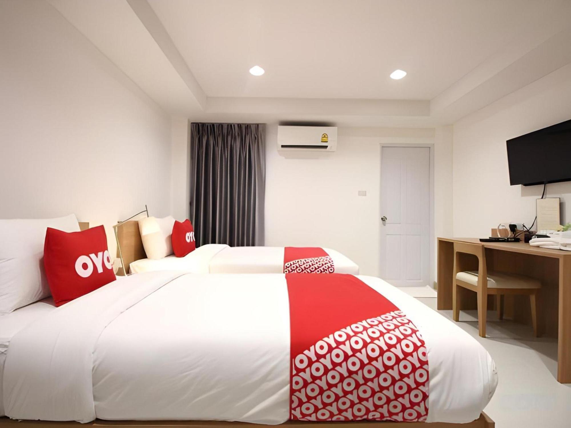 Super Oyo 483 Pannee Khaosan 3*