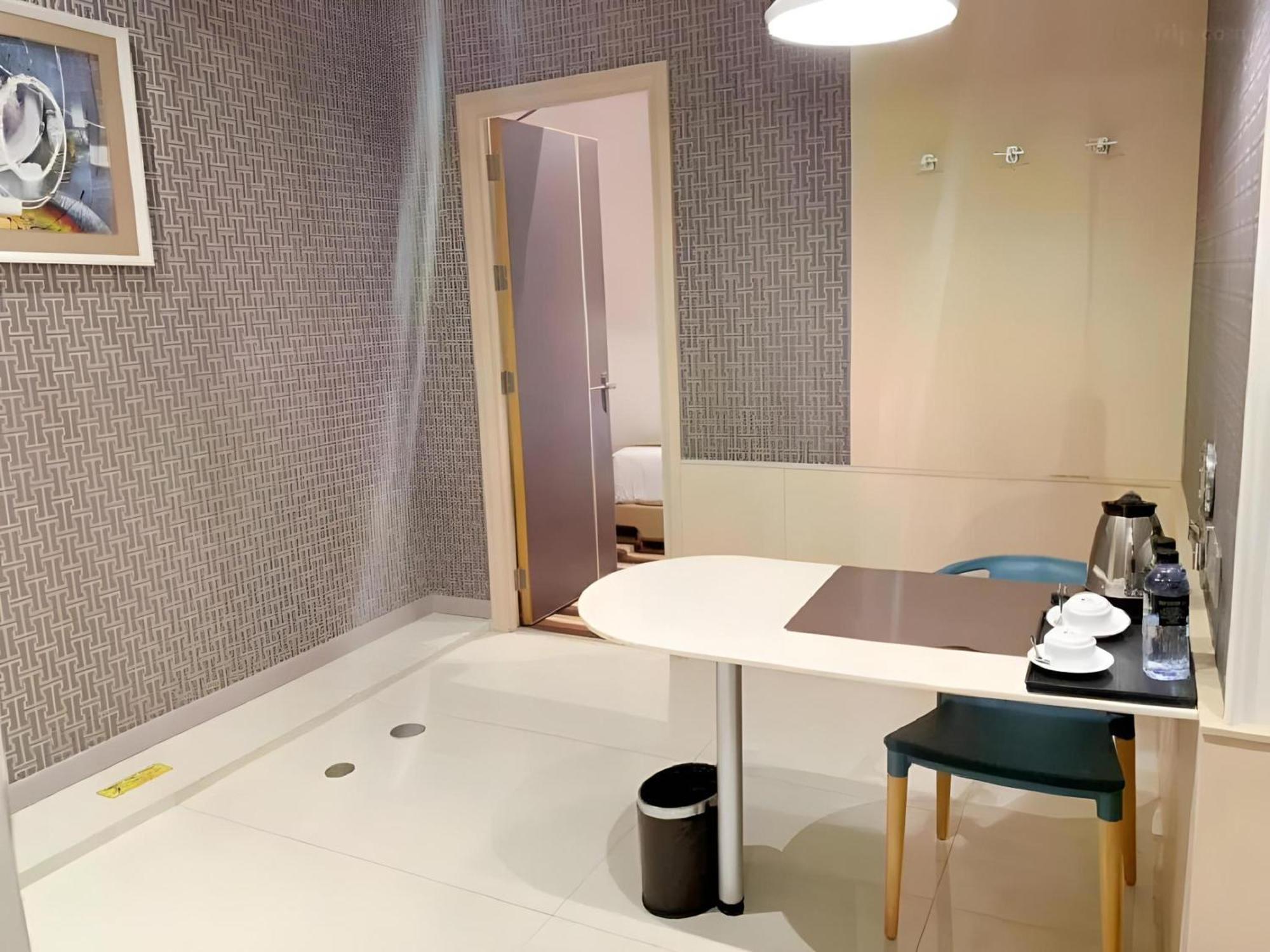 Capital O 75451 Podstel Hotel Bangkok