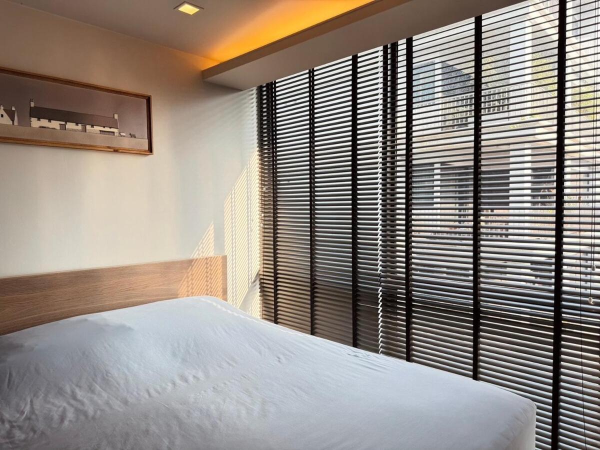 Luxe Low-rise With High-speed Wifi Appartement