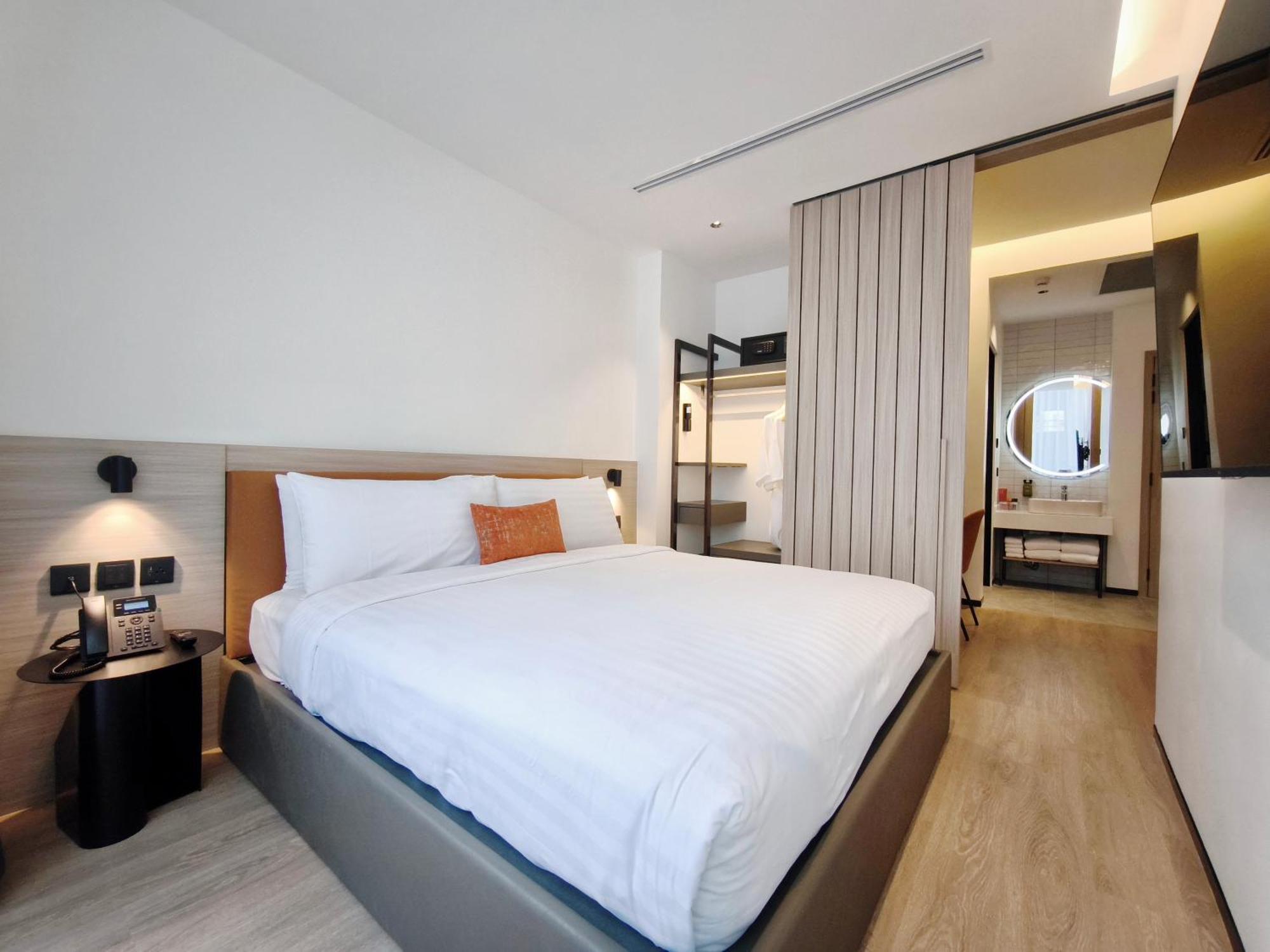 Citichic Sukhumvit 13 By Compass Hospitality - Newly Renovated Hotel