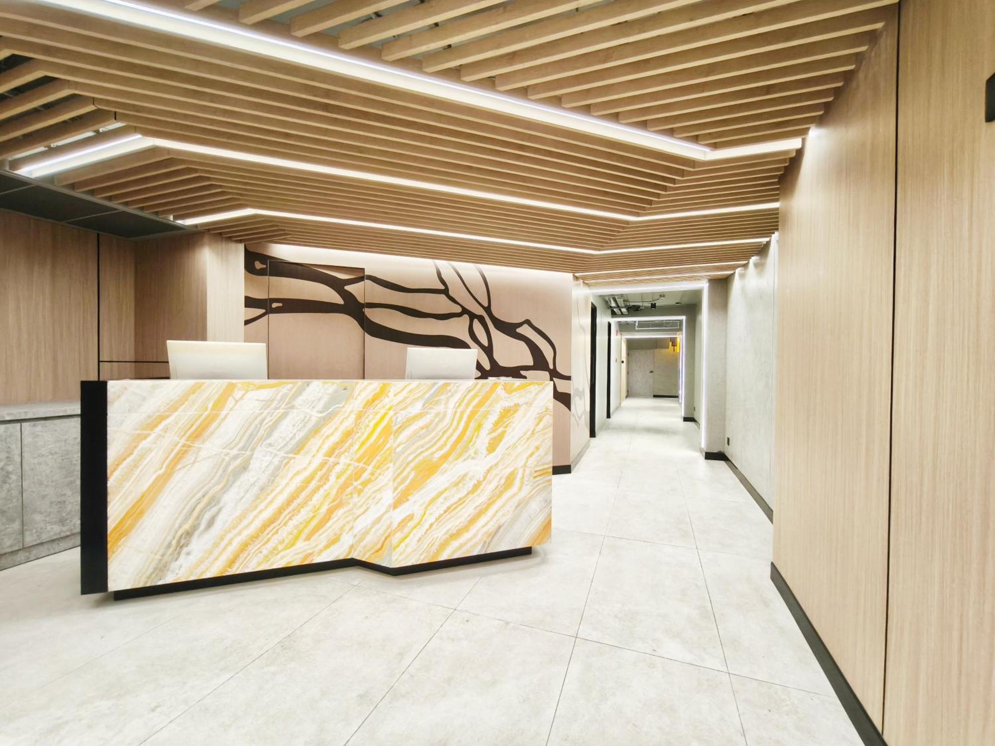 Hotel Citichic Sukhumvit 13 By Compass Hospitality - Newly Renovated 3*