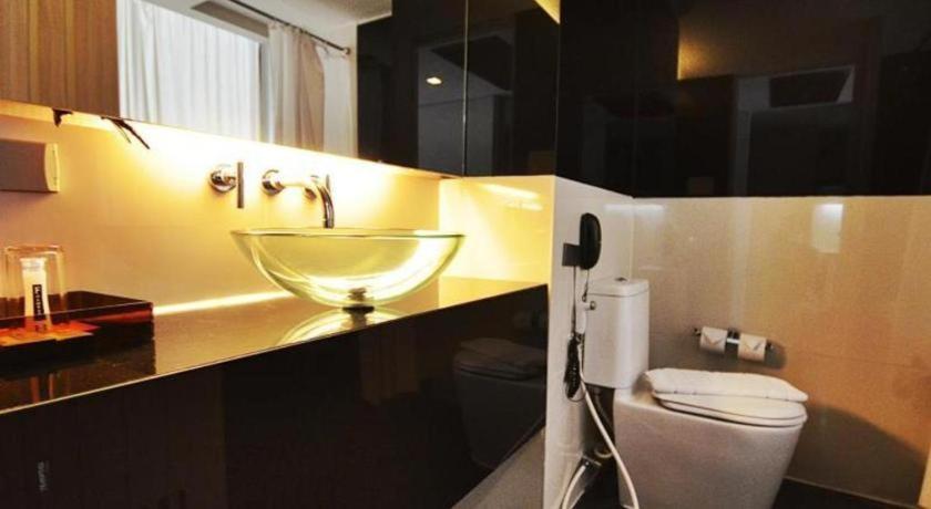 The Heritage Silom 4*