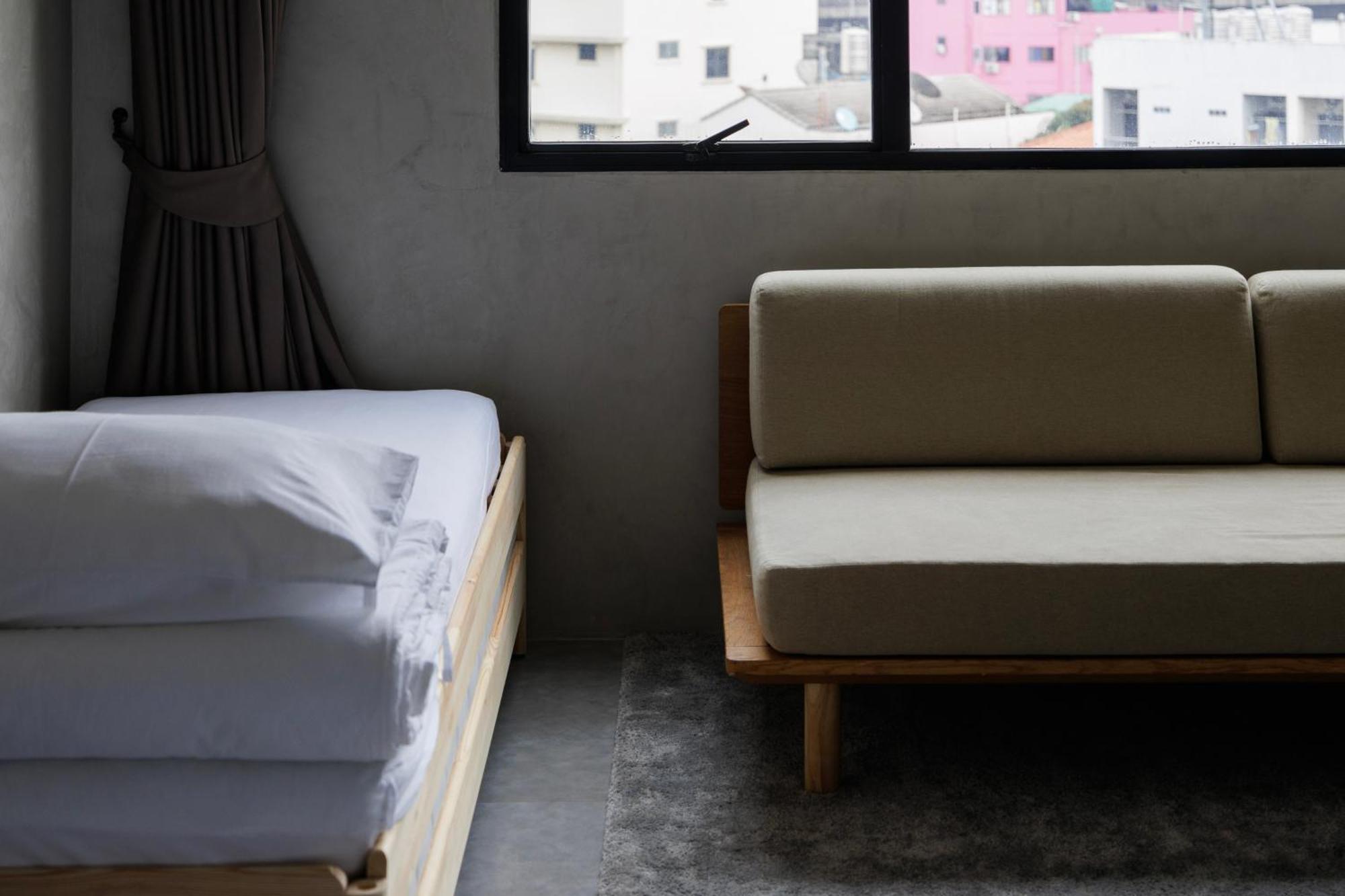 C'house Hostel *