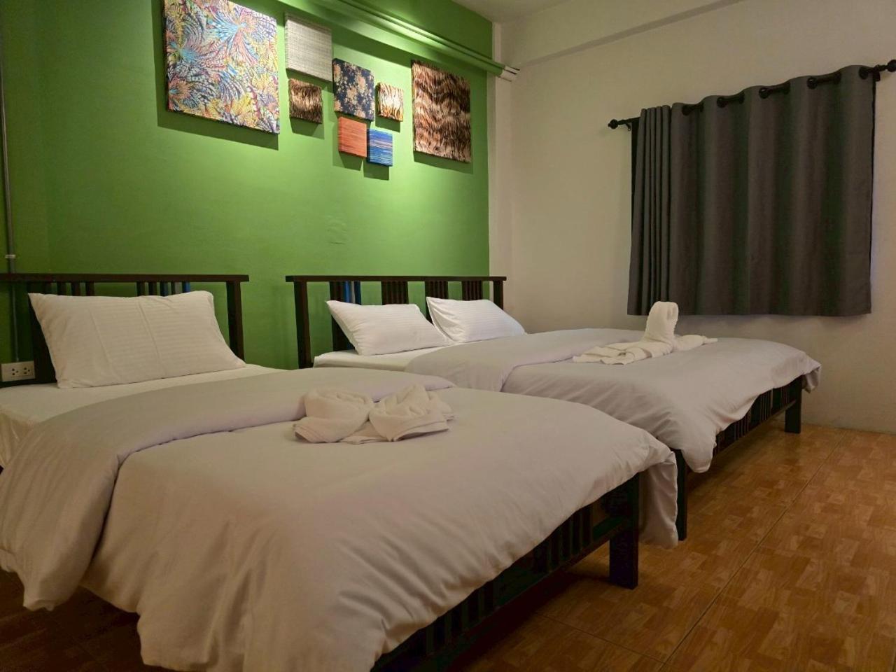 Hostel Lhong Krung