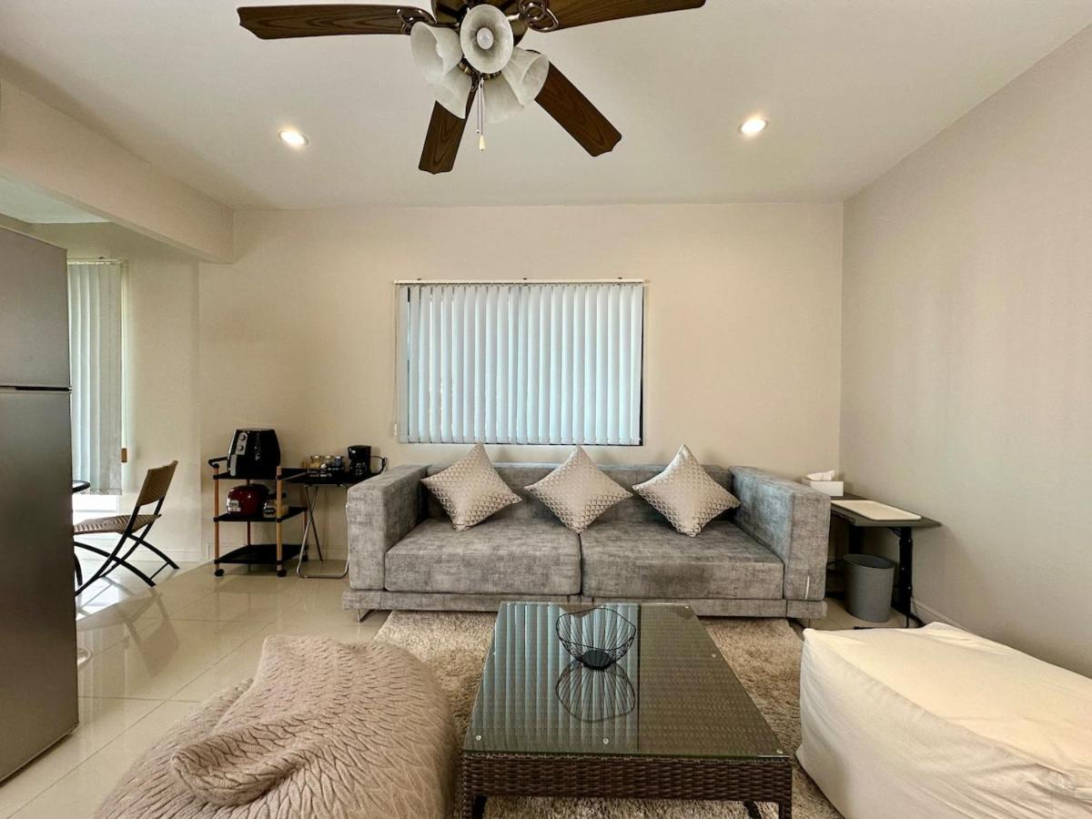 2 Mins To Srt I Urban Hideaway Near Park *