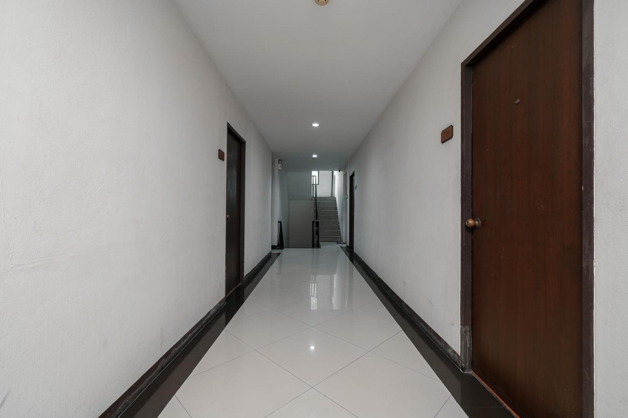 Collection O Khaosan Park Hotel 3*