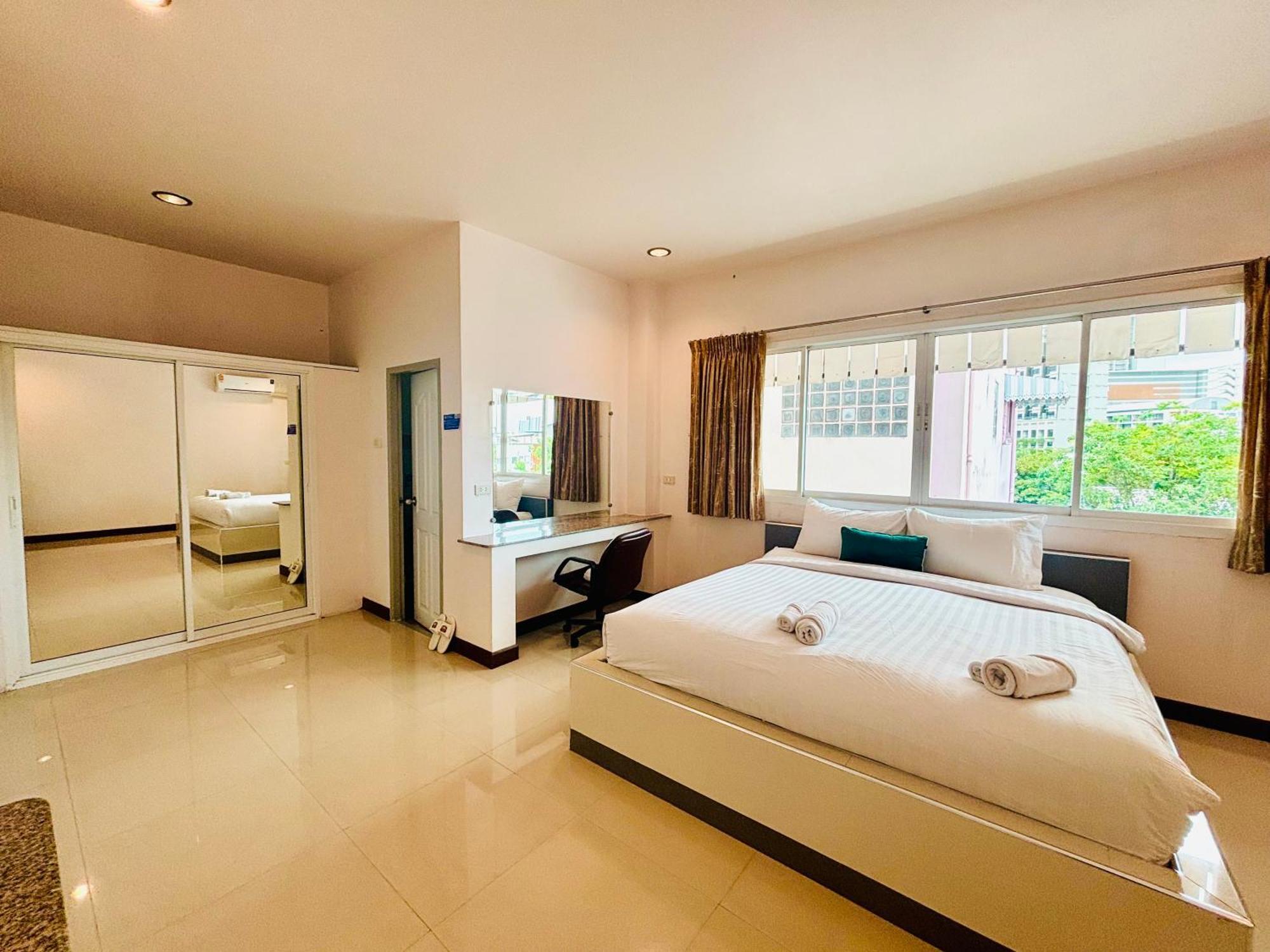 Hotel Ree- Riverside,rama 3 2*