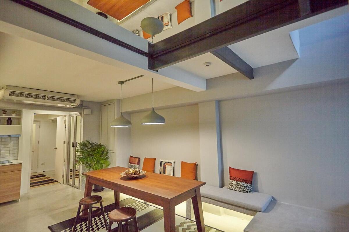 Stylish Duplex 2 Bedroom - 3 Mins Walk To Bts Nana Apartment *
