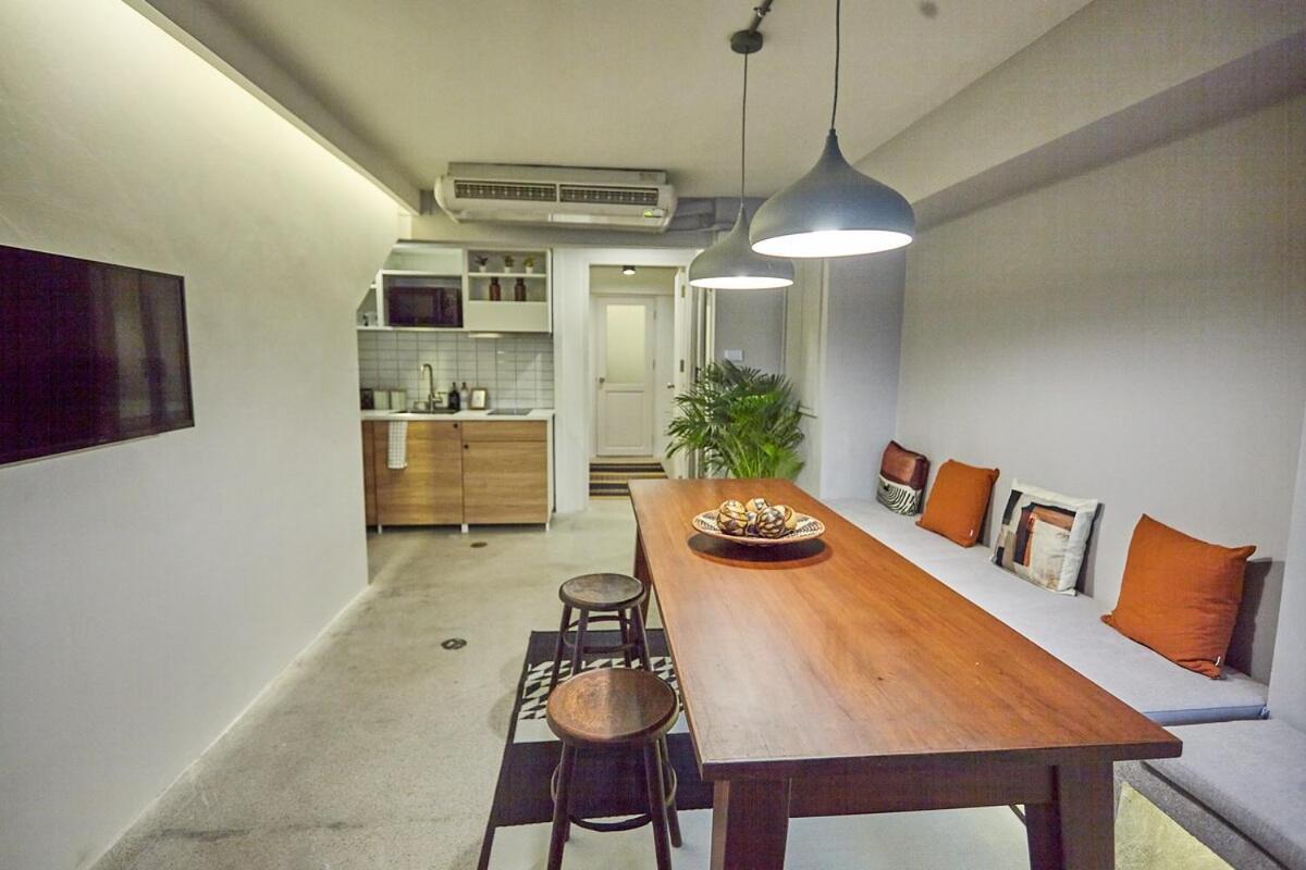 Stylish Duplex 2 Bedroom - 3 Mins Walk To Bts Nana Apartment