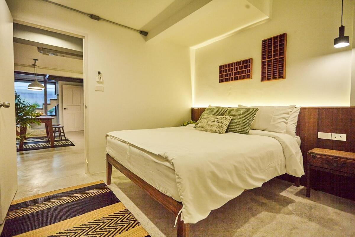 Stylish Duplex 2 Bedroom - 3 Mins Walk To Bts Nana Apartment