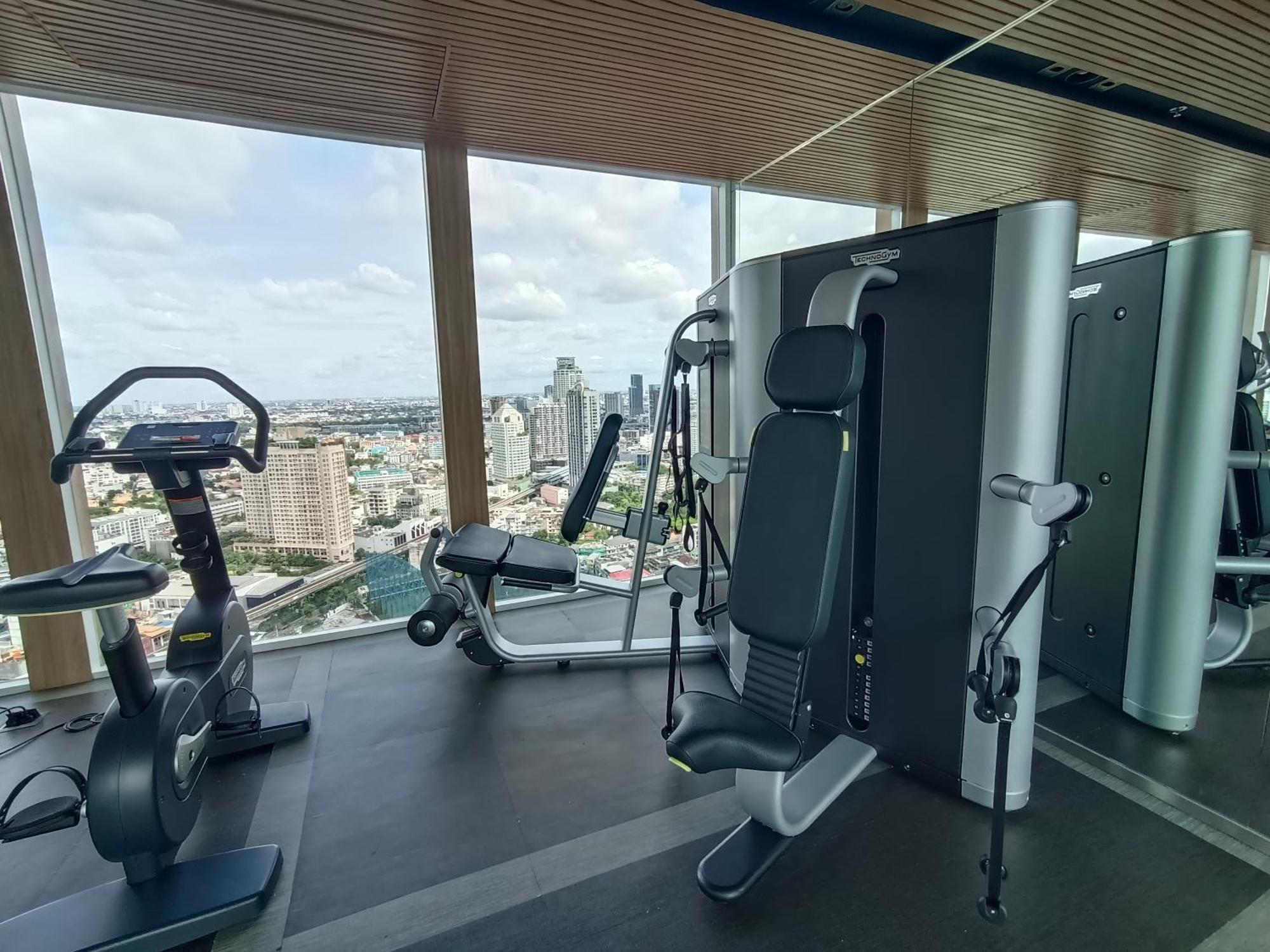 Apartment 1bed High Floor Close Tobts Ekamai Bangkok