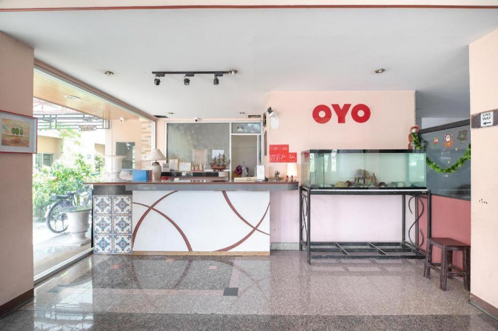Hotel Oyo 519 B Min Airport 2*