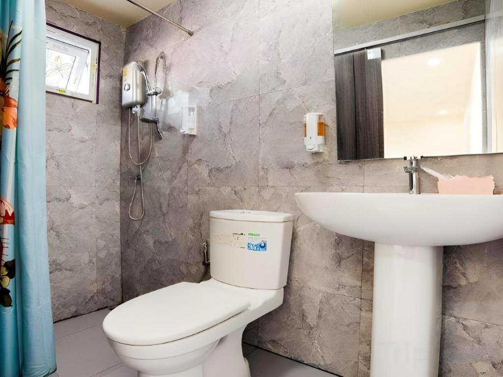 5 Diamond Hotel