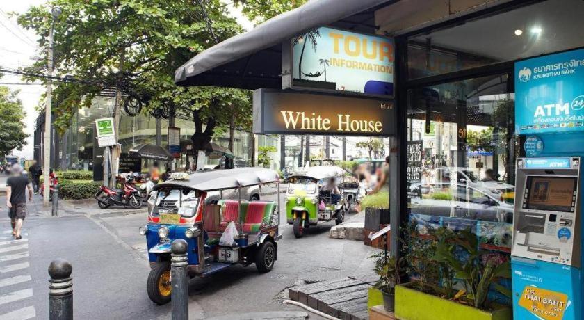 Hotel White House Asoke Sukhumvit 18